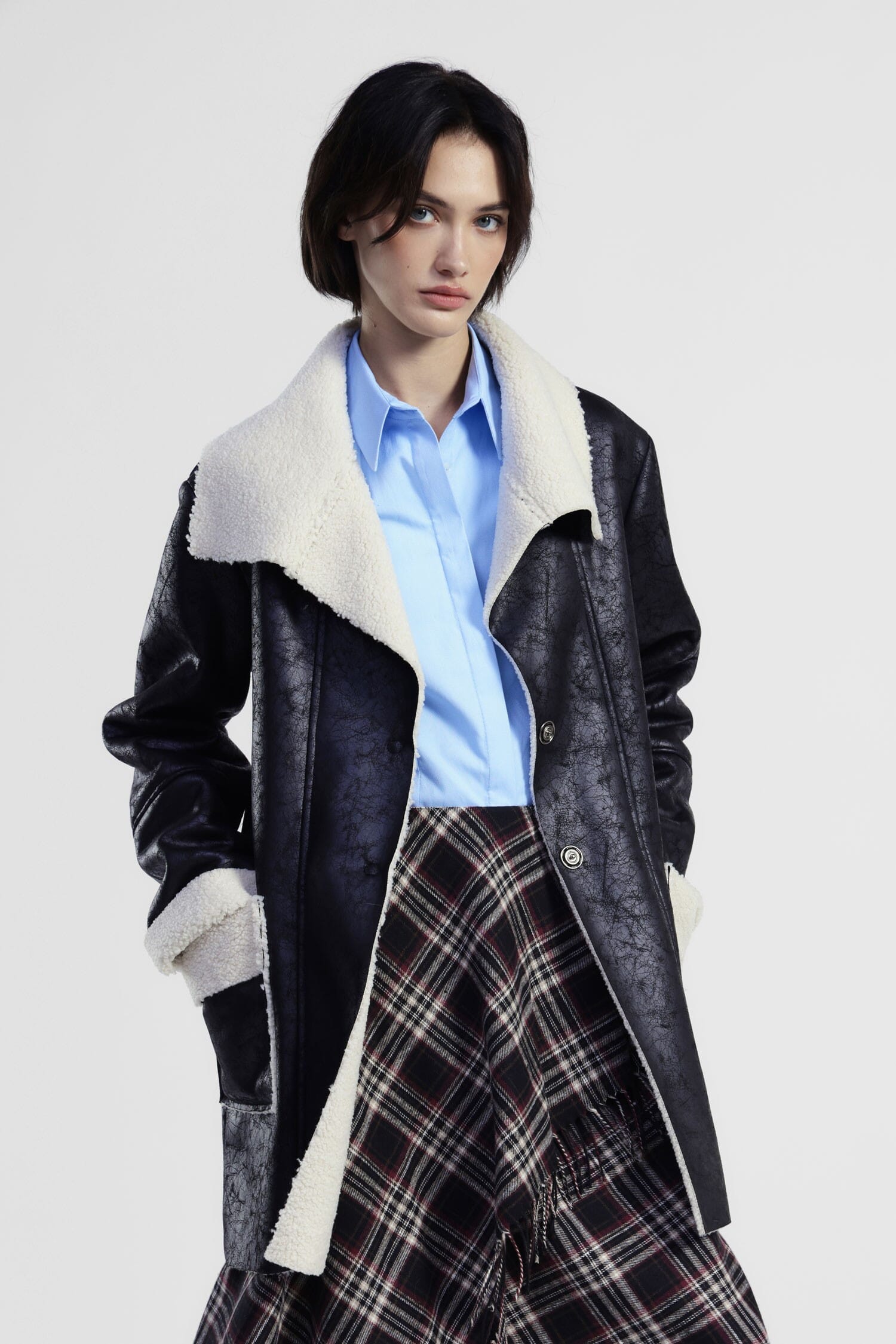 Cappotto Con Interno Effetto Pelliccia E Bottoni Dixie