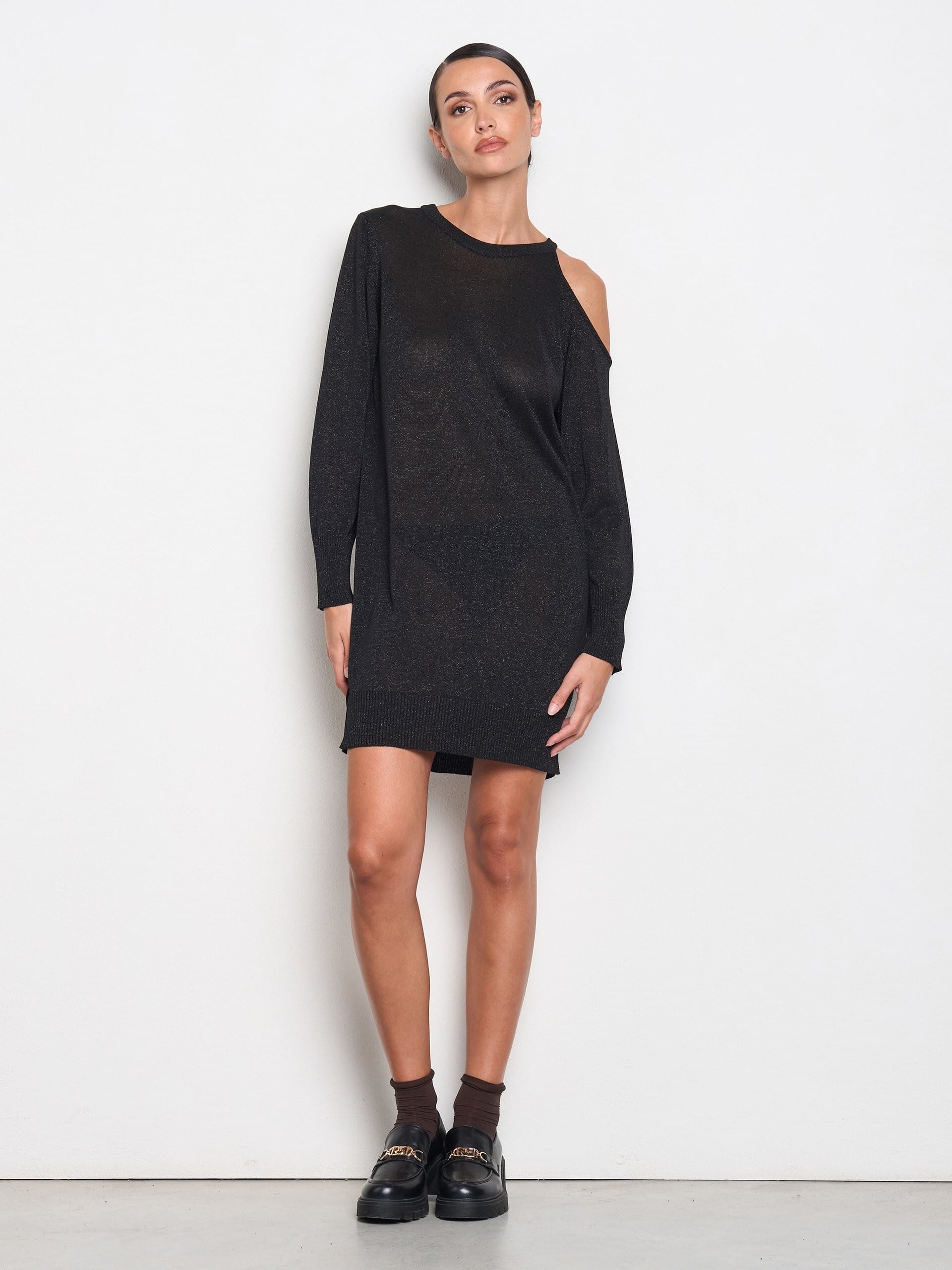 Abito Maglia Leggera Con Filato In Lurex Effetto Glitter E Cut-Out Su Una Spalla Rinascimento