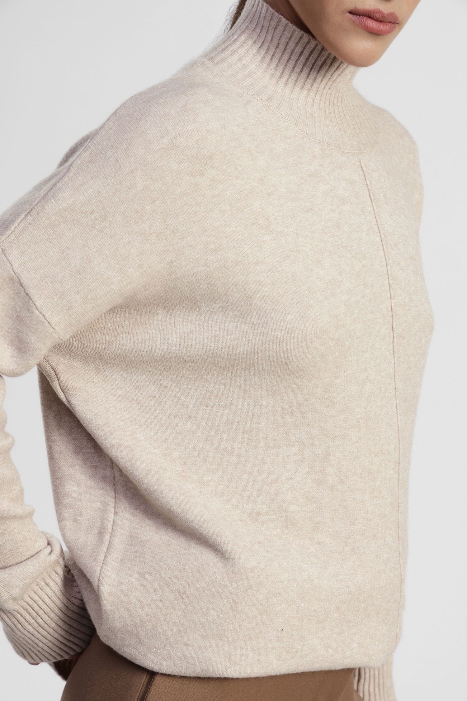 Maglione Dolcevita Vestibilità Morbida Cucitura Centrale Dixie