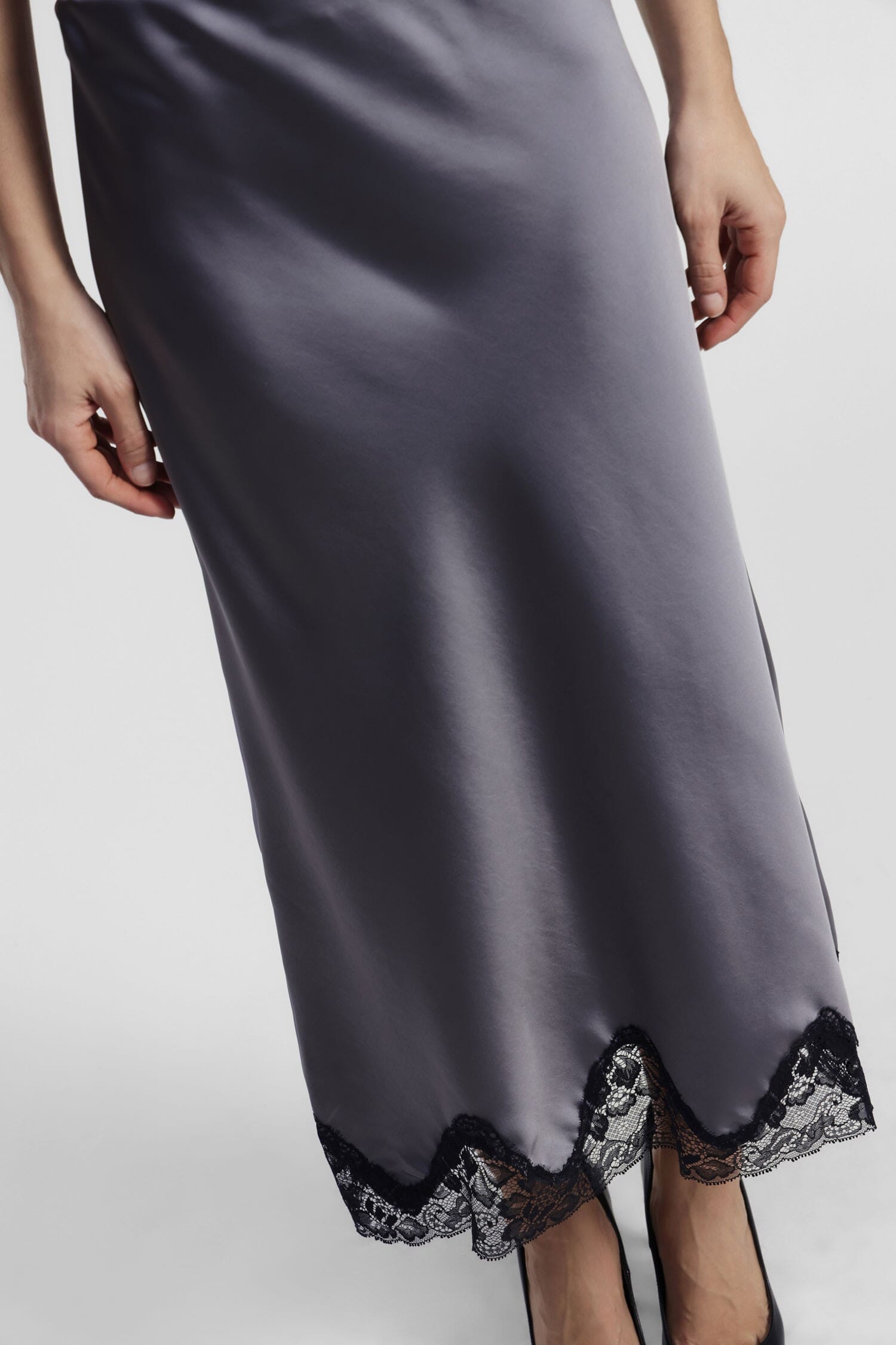 Gonna Midi Con Bordo In Pizzo Dixie