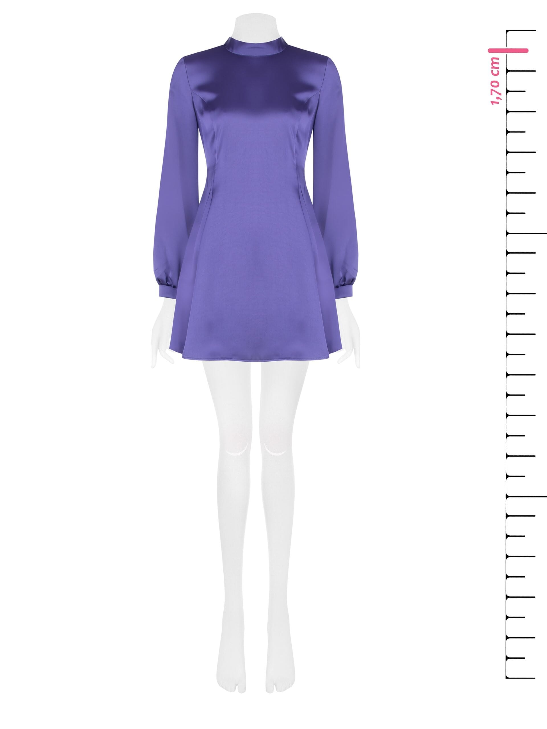 Rinascimento - Robe courte en satin à dos ouvert avec volant