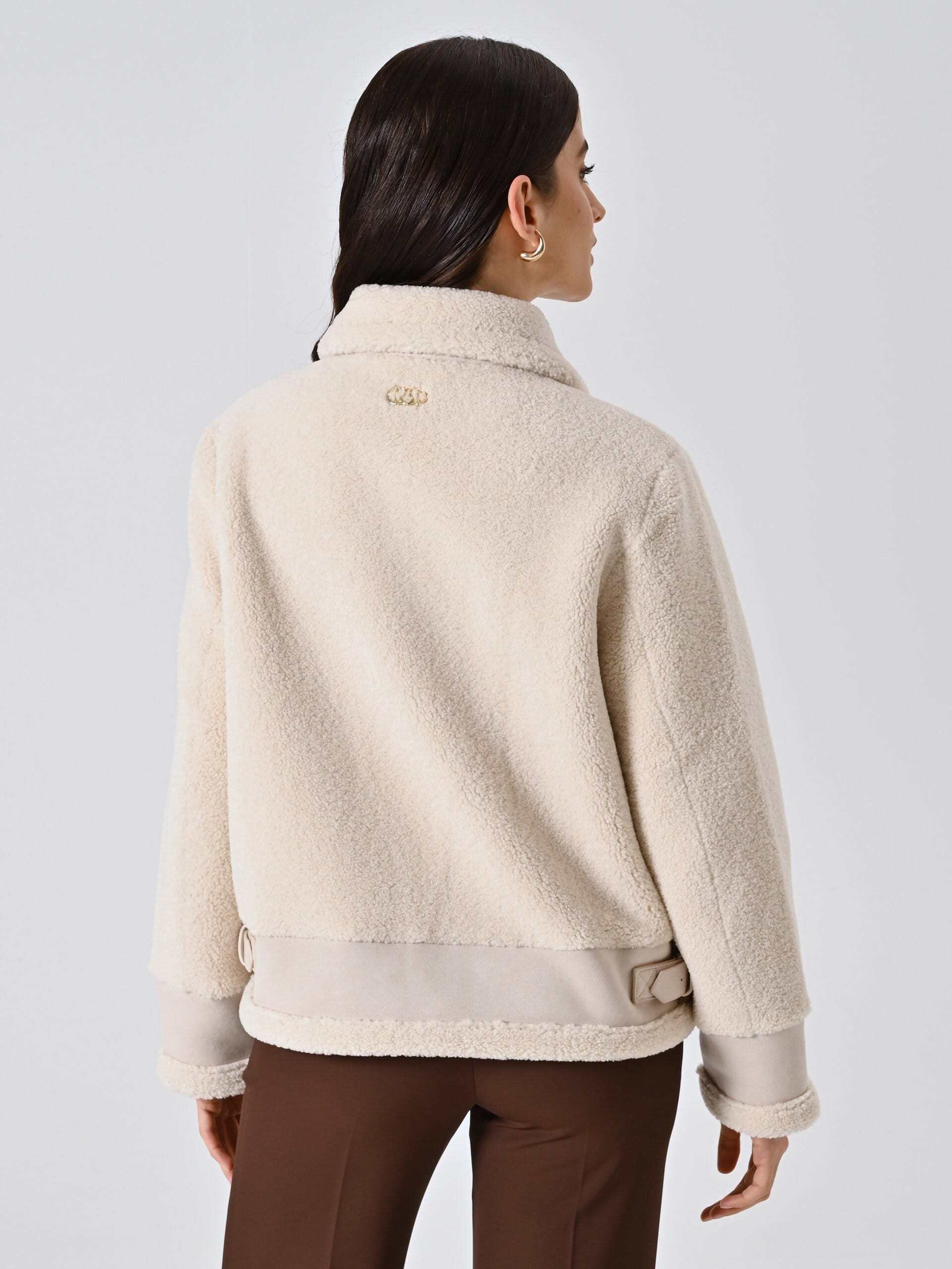 Cappotto Corto Stile Biker In Simil Montone Rinascimento