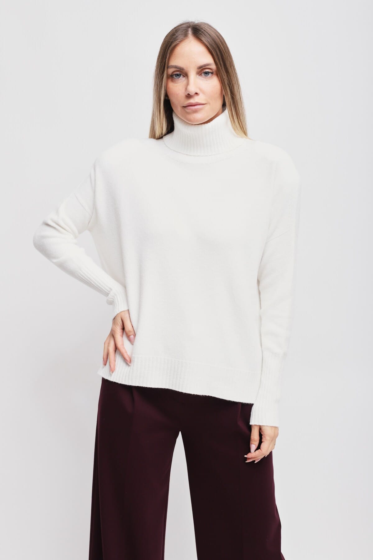 Maryley High Neck Jumper With Asymmetrical Hem