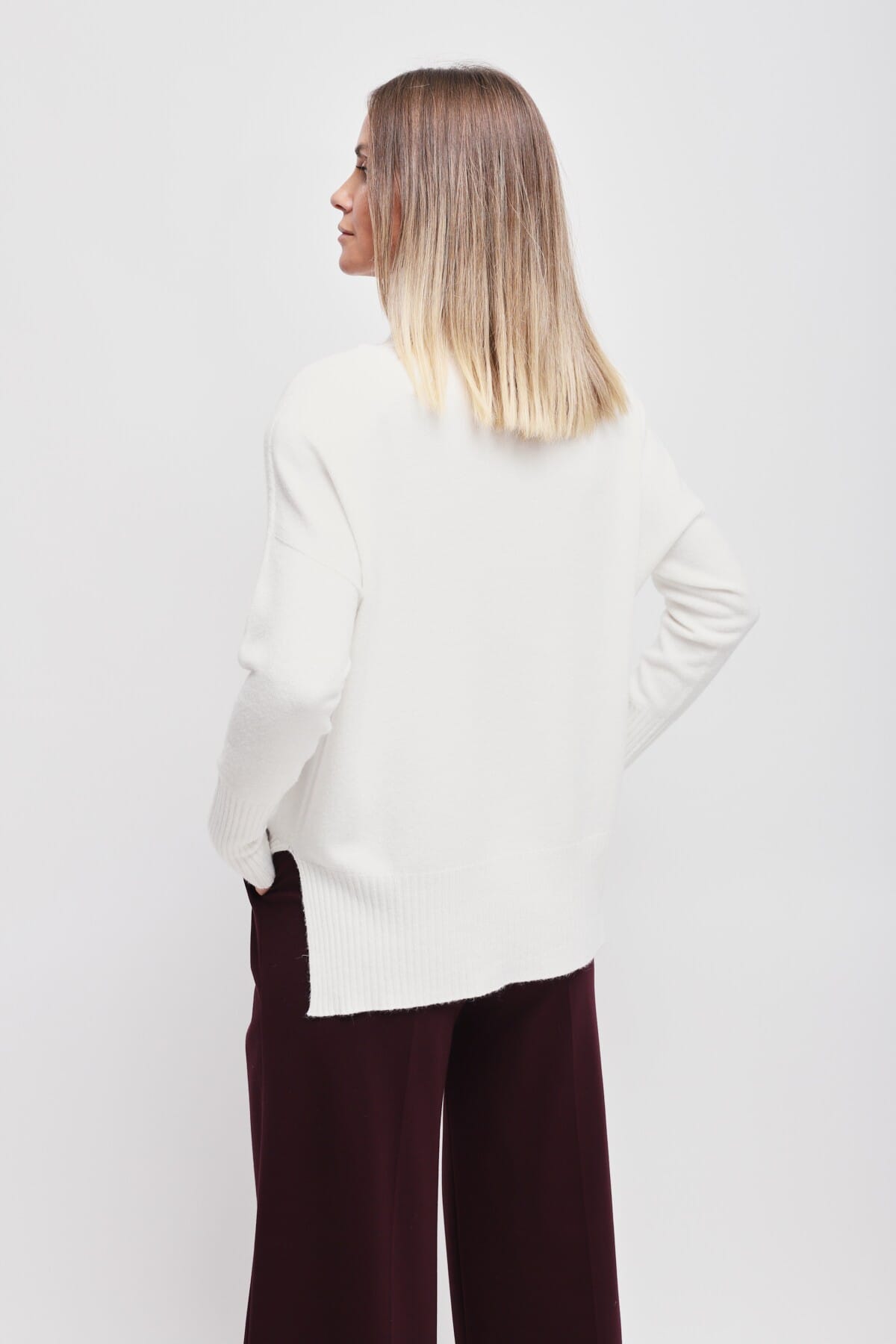 Maryley High Neck Jumper With Asymmetrical Hem
