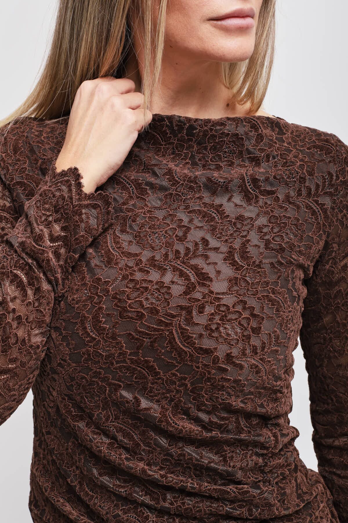 Lace Dress With Draping And Maryley Slit