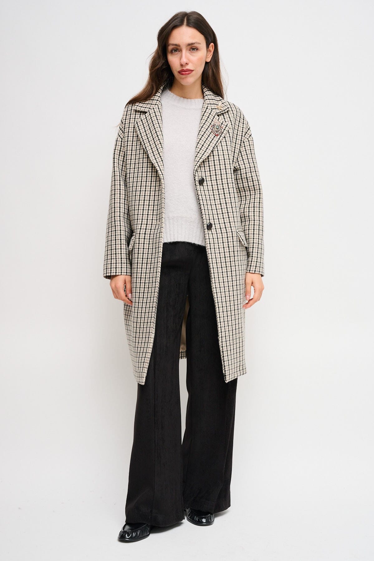 Maryley Crew Neck Sweater With Asymmetrical Hem