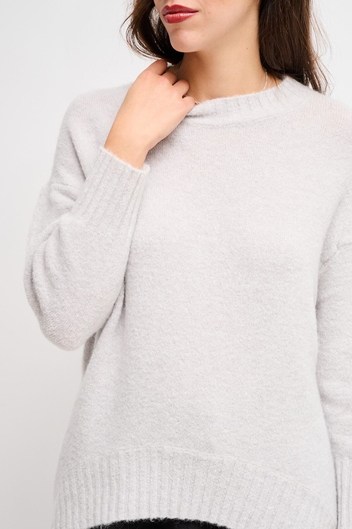Maryley Crew Neck Sweater With Asymmetrical Hem