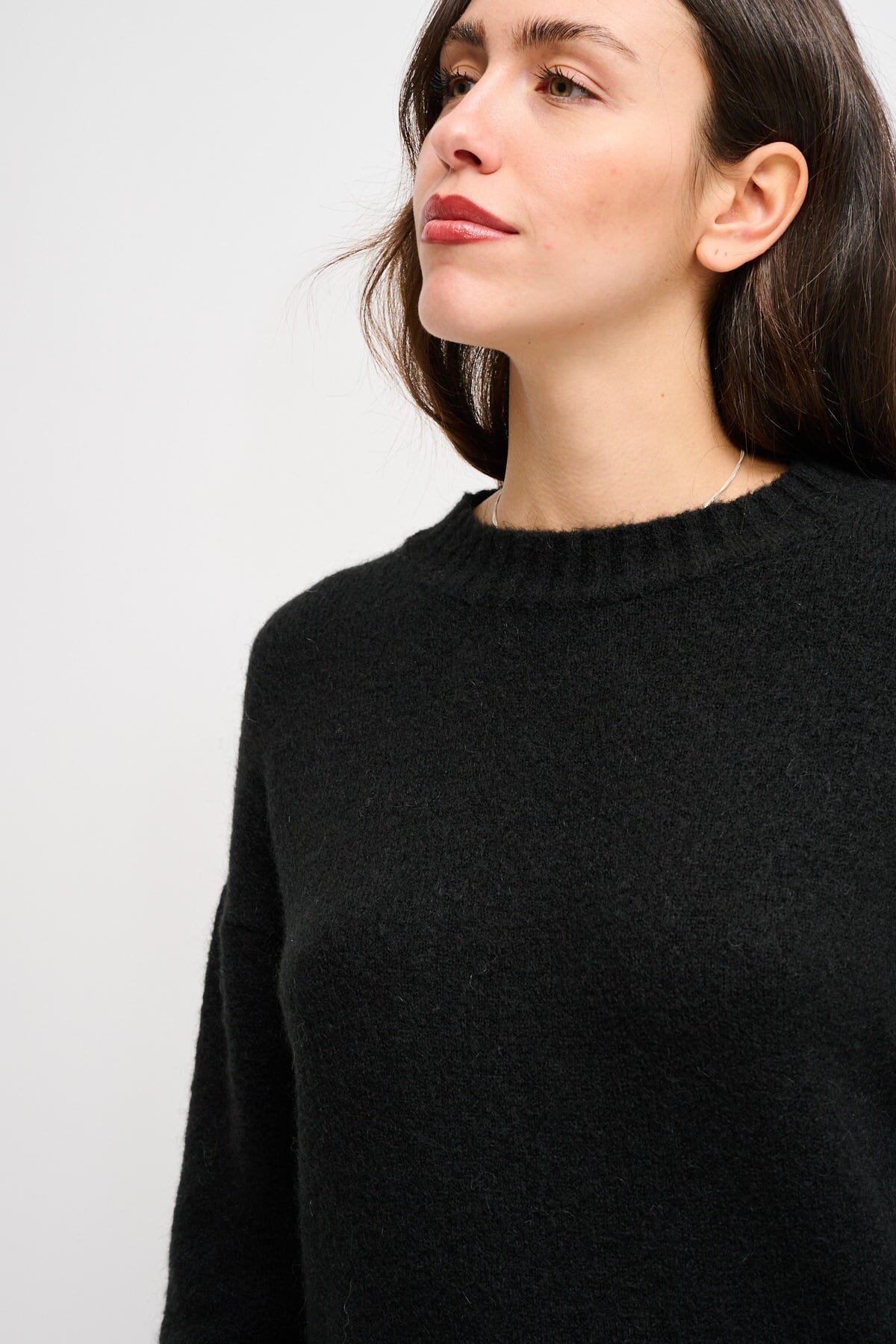 Maryley Crew Neck Sweater With Asymmetrical Hem
