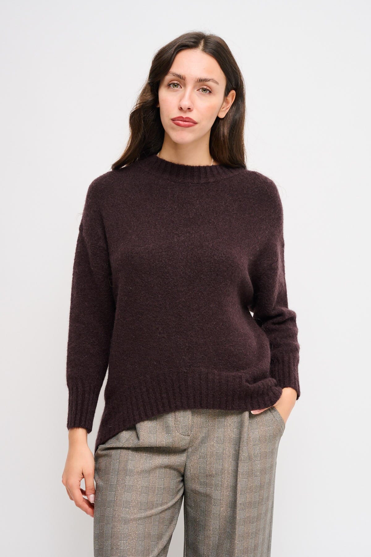 Maryley Crew Neck Sweater With Asymmetrical Hem