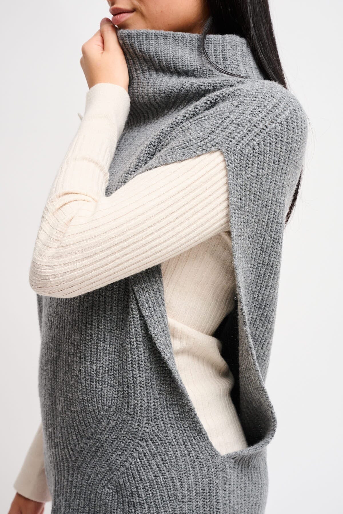 Maryley Wool Blend Knitted Vest