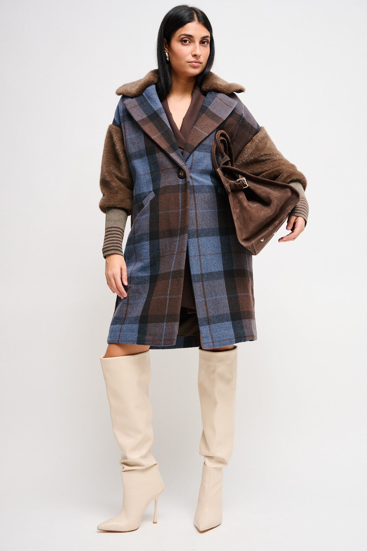 Maryley Manteau à carreaux surdimensionné avec empiècements en fausse fourrure