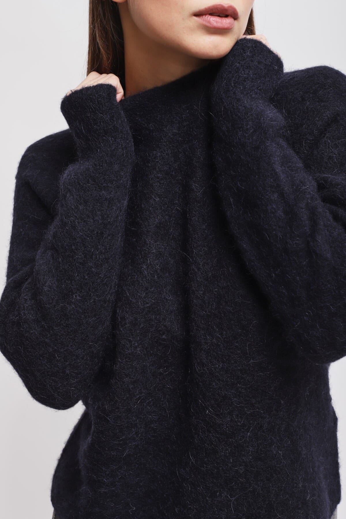 Maryley Wool Blend Crew Neck Sweater (Pull à col ras du cou en laine)