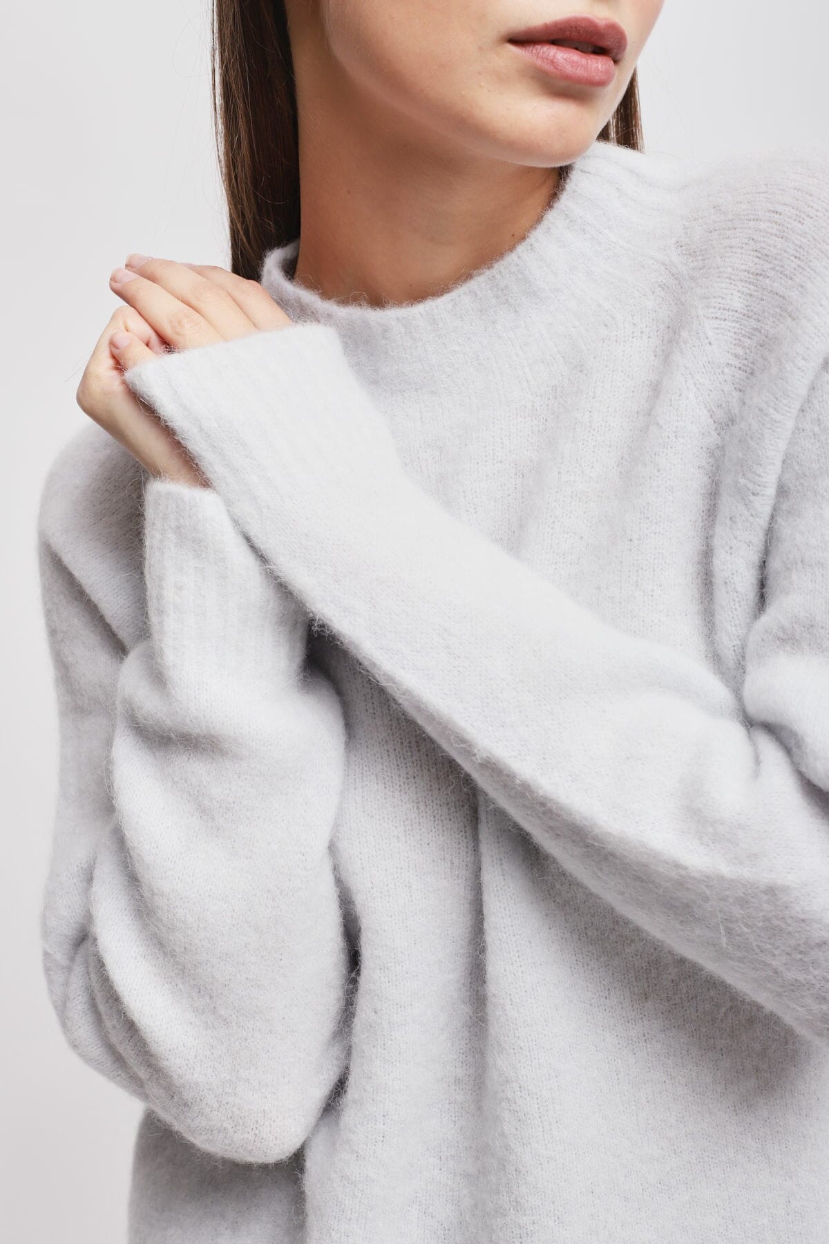 Maryley Wool Blend Crew Neck Sweater (Pull à col ras du cou en laine)