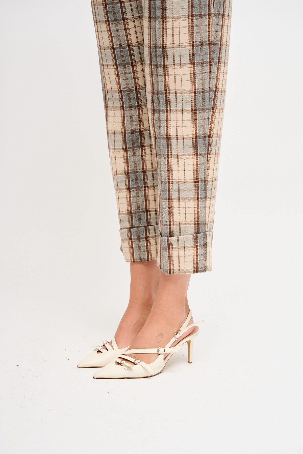 Check Trousers With Drawstring And Turn-ups Maryley