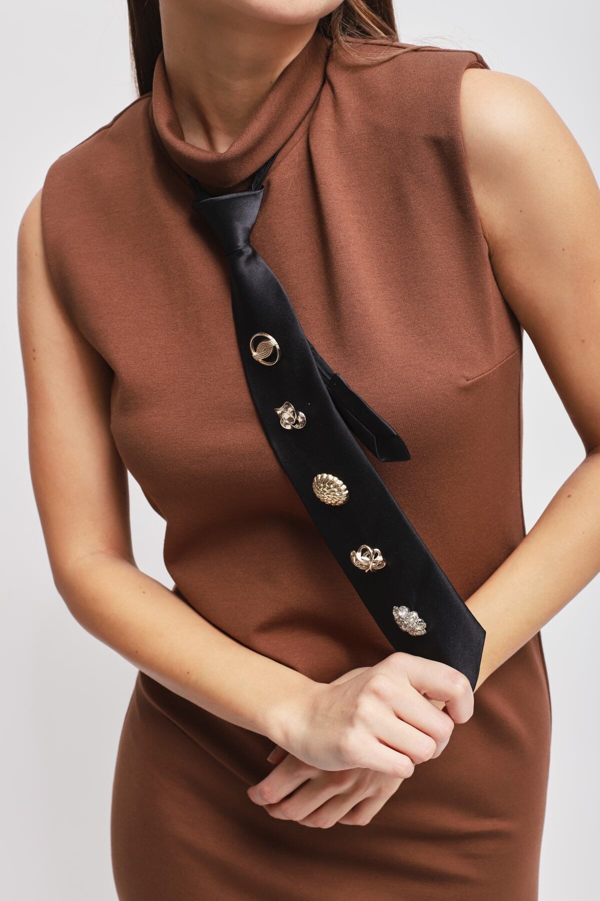 Abito In Punto Milano Con Cravatta Maryley