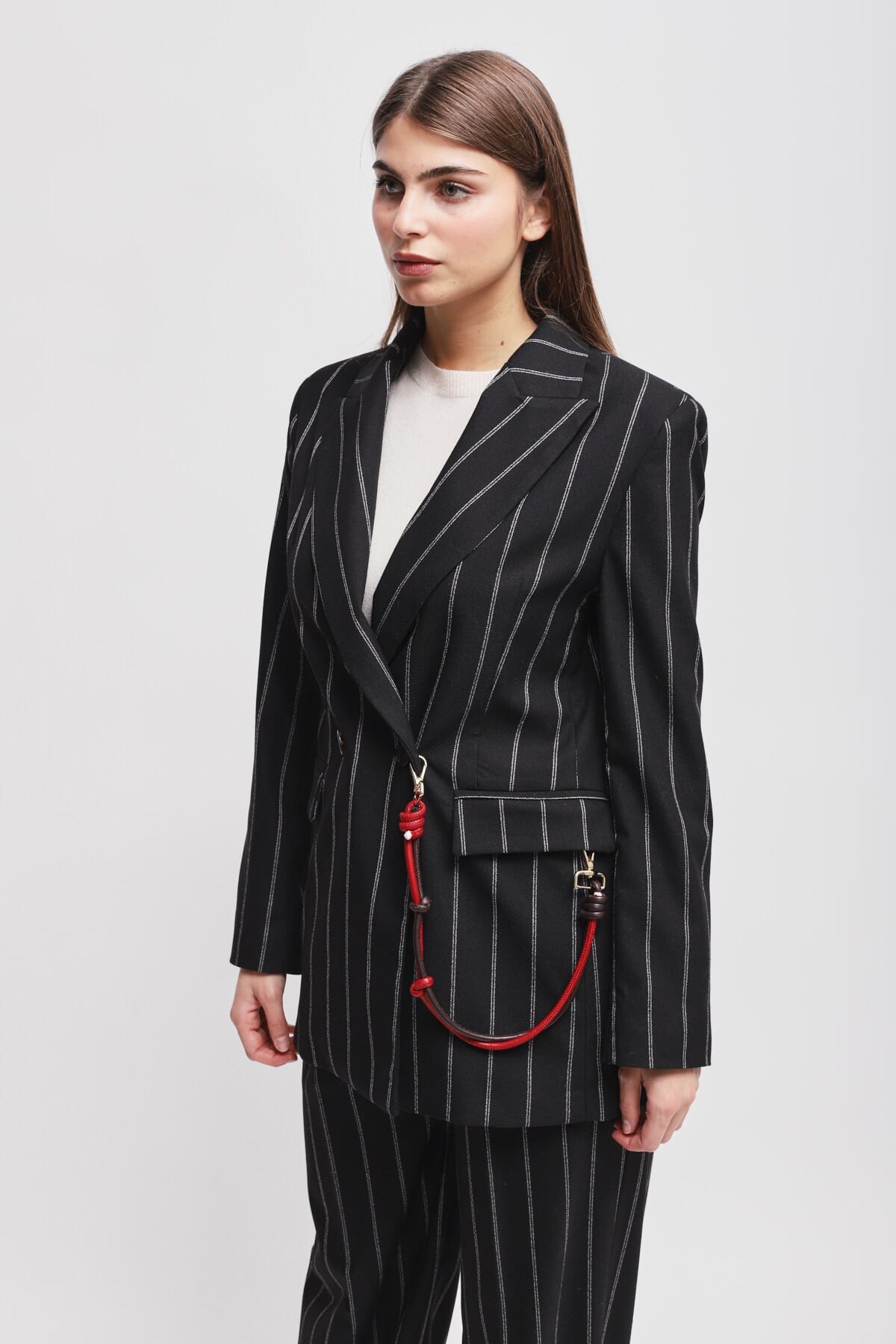 Veste à pinces à double boutonnage avec sangle Maryley