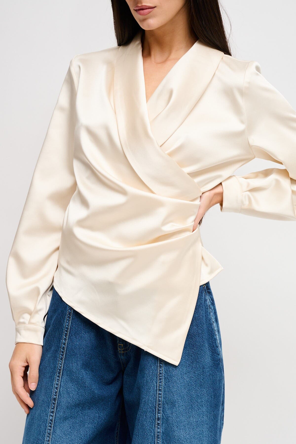 Blusa Con Fondo Asimmetrico Maryley