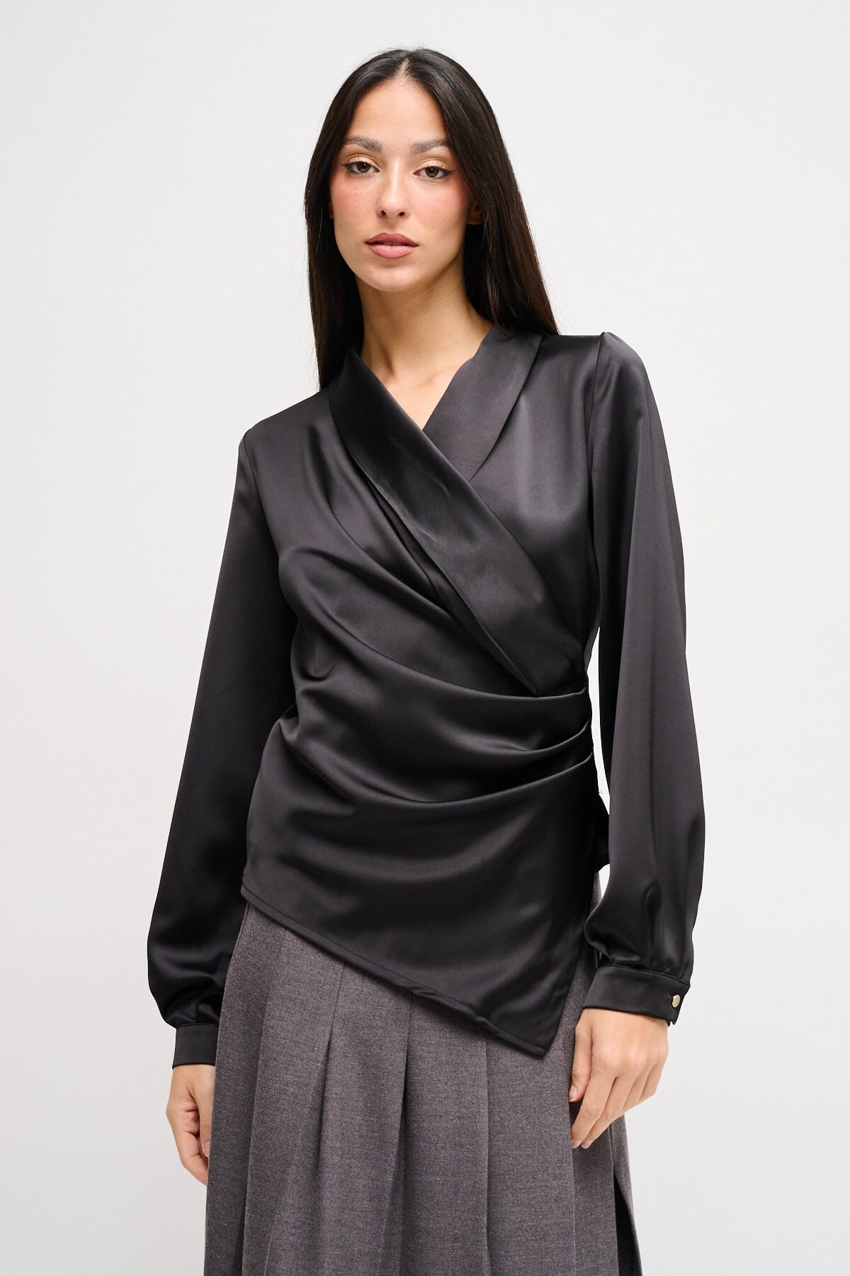 Blusa Con Fondo Asimmetrico Maryley