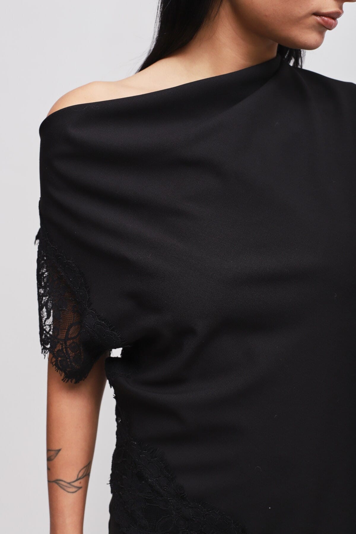 Maryley Asymmetrical Neckline Top With Lace Inserts