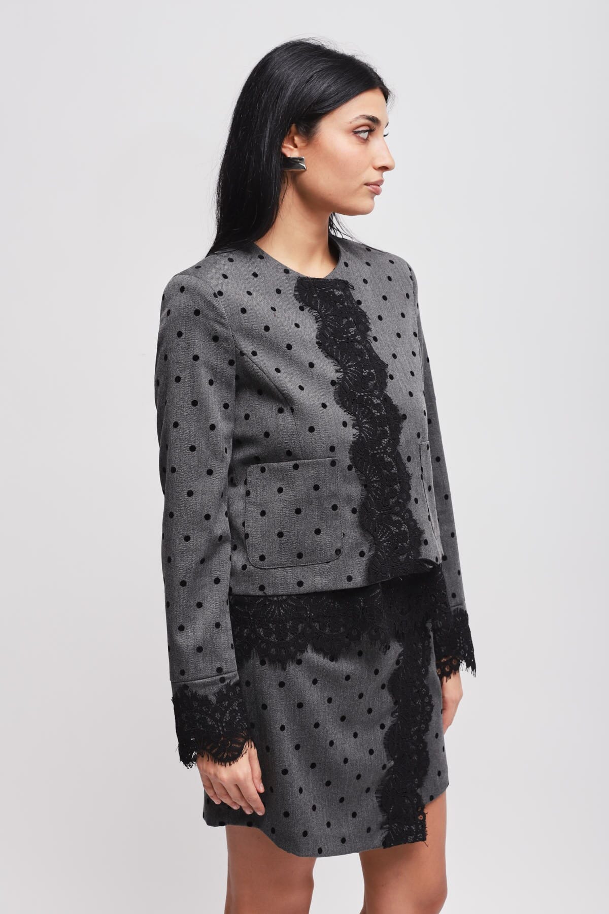 Maryley - Veste courte à pois avec empiècements en dentelle