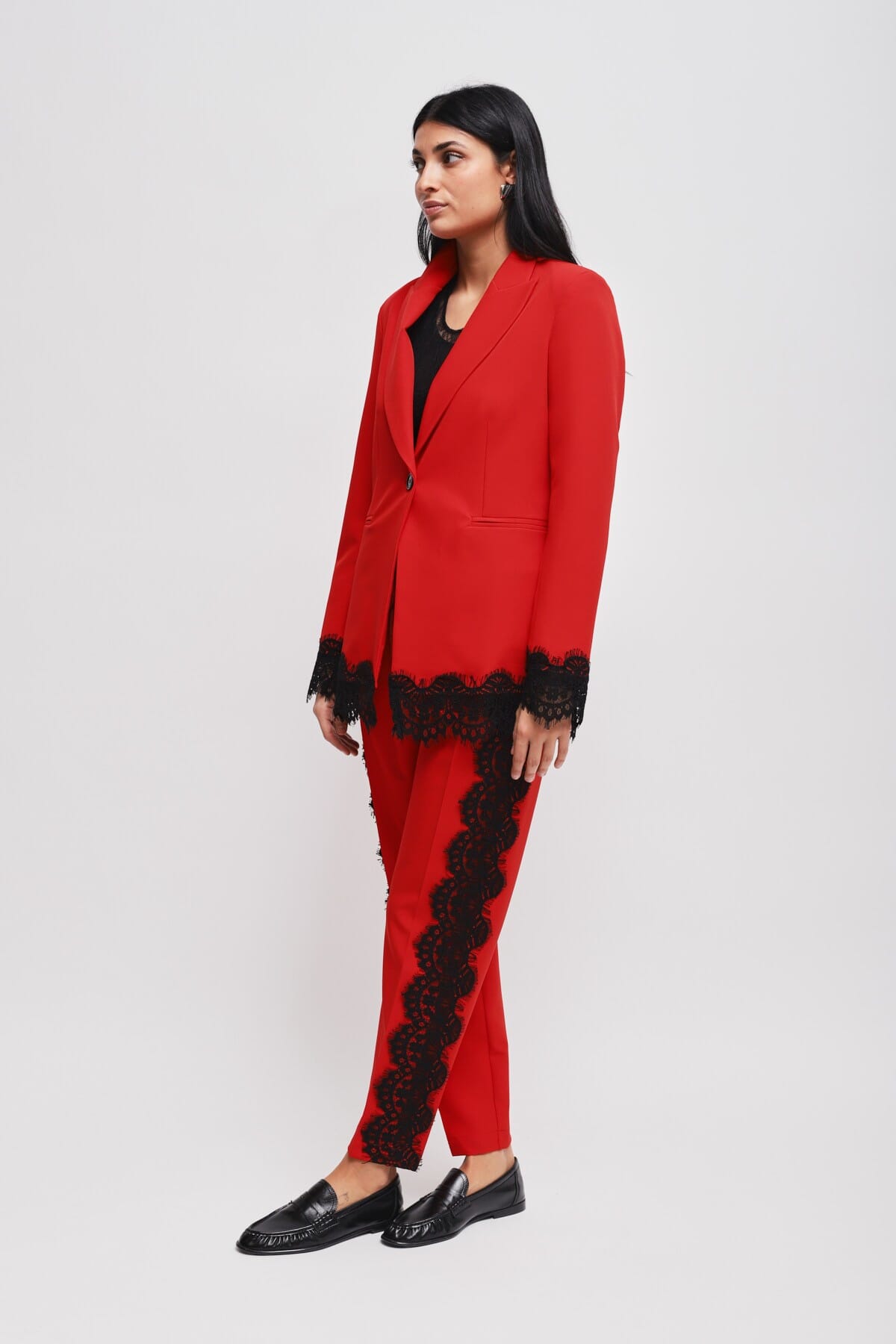 Completo Giacca Monopetto E Pantalone A Sigaretta Con Pizzo Maryley