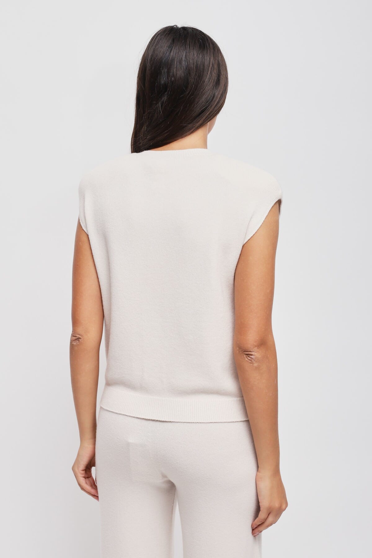 Maryley Knitted Vest With Padded Shoulders