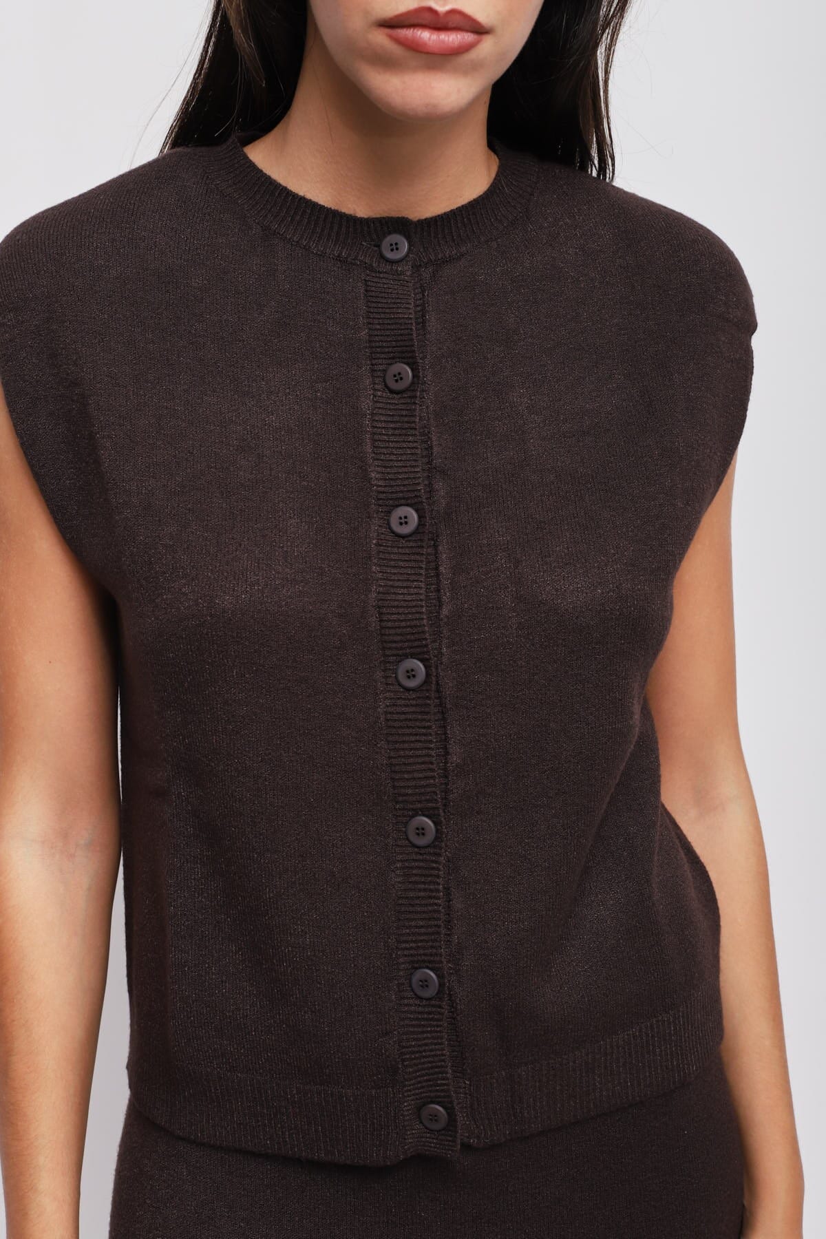 Maryley Knitted Vest With Padded Shoulders