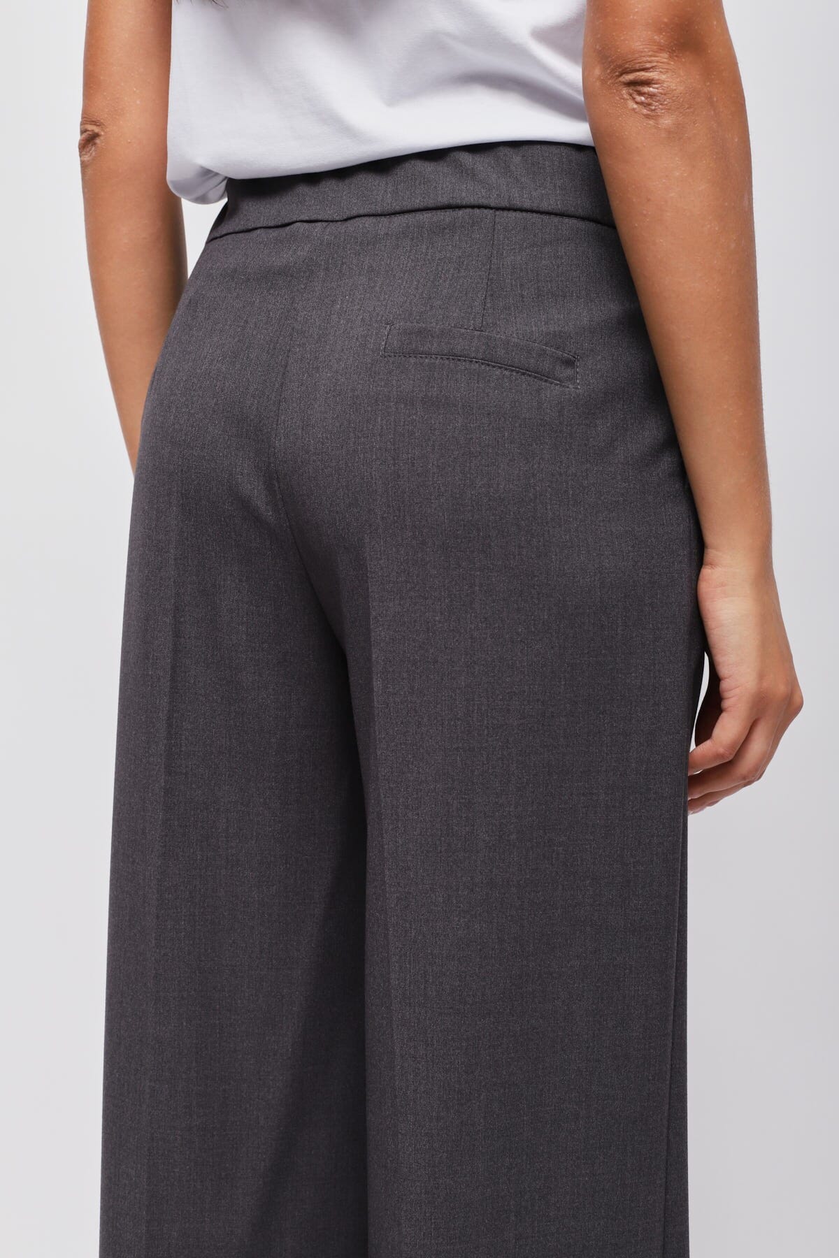 Pantaloni A Palazzo Con Pinces Maryley