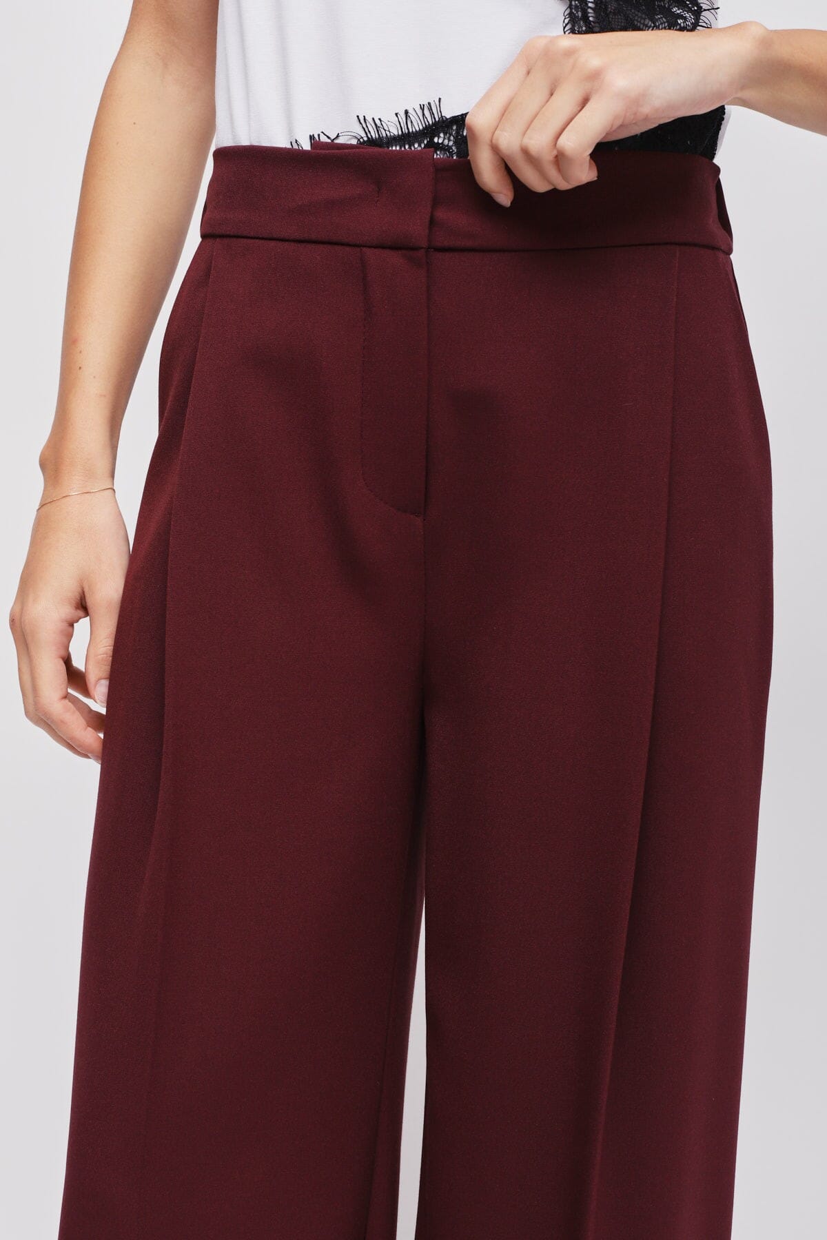 Pantaloni A Palazzo Con Pinces Maryley