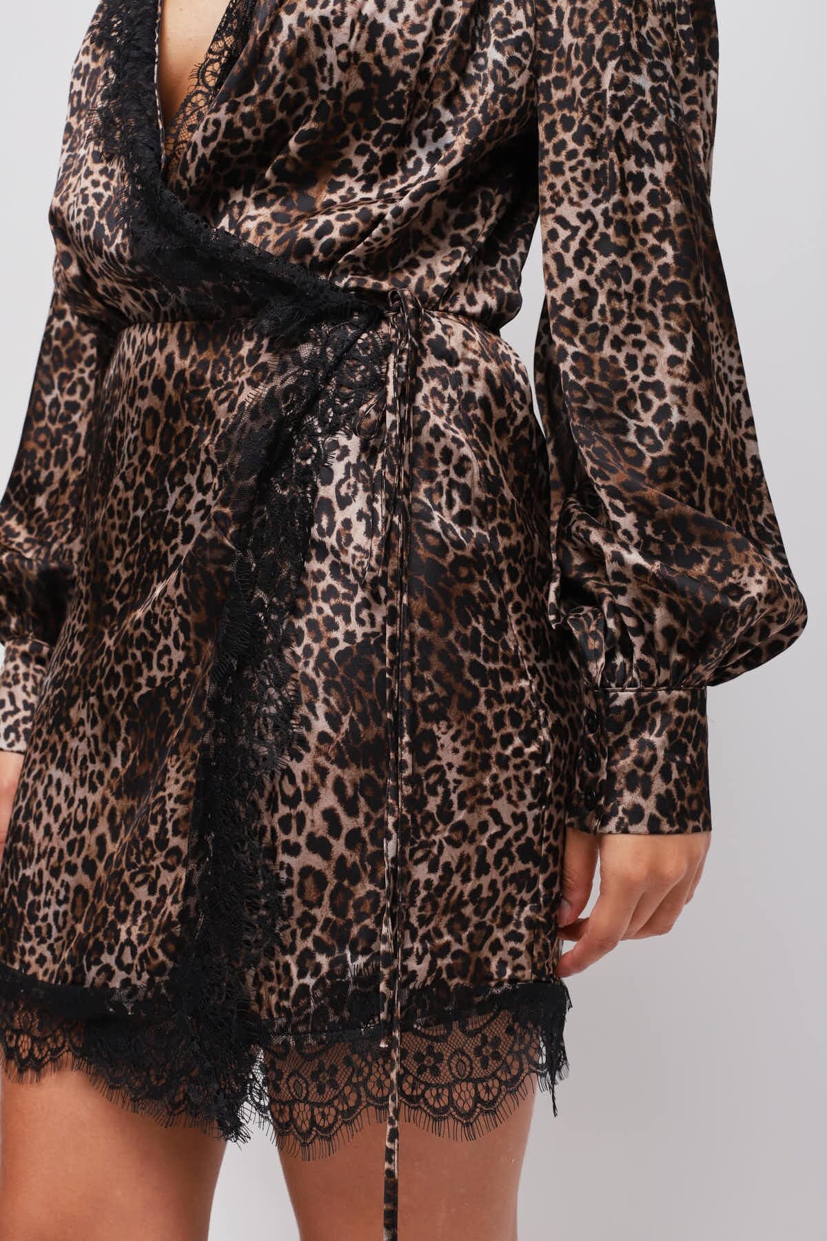 Abito Leopardato A Portafoglio In Viscosa Maryley