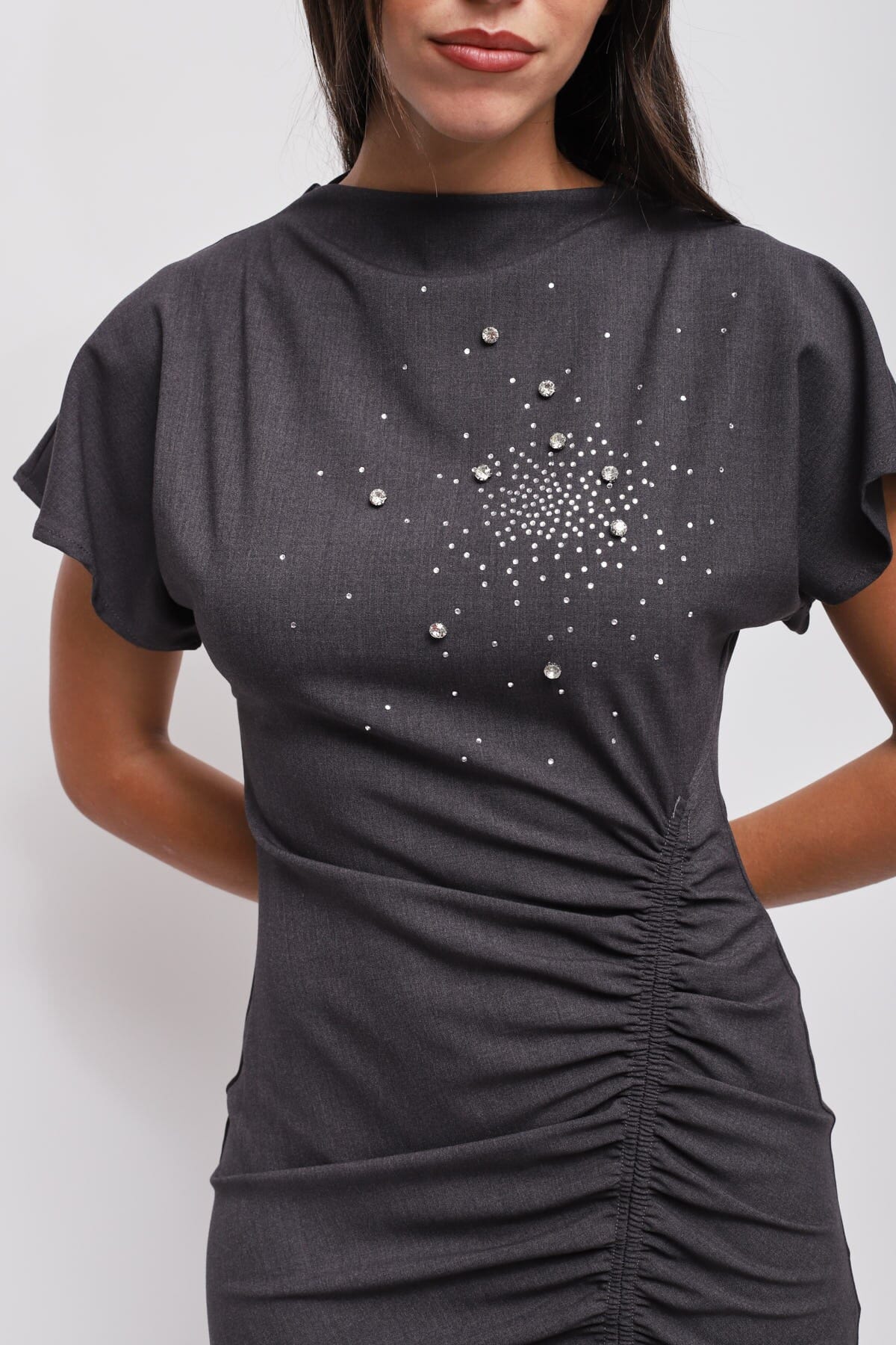 Robe courte drapée avec strass Maryley