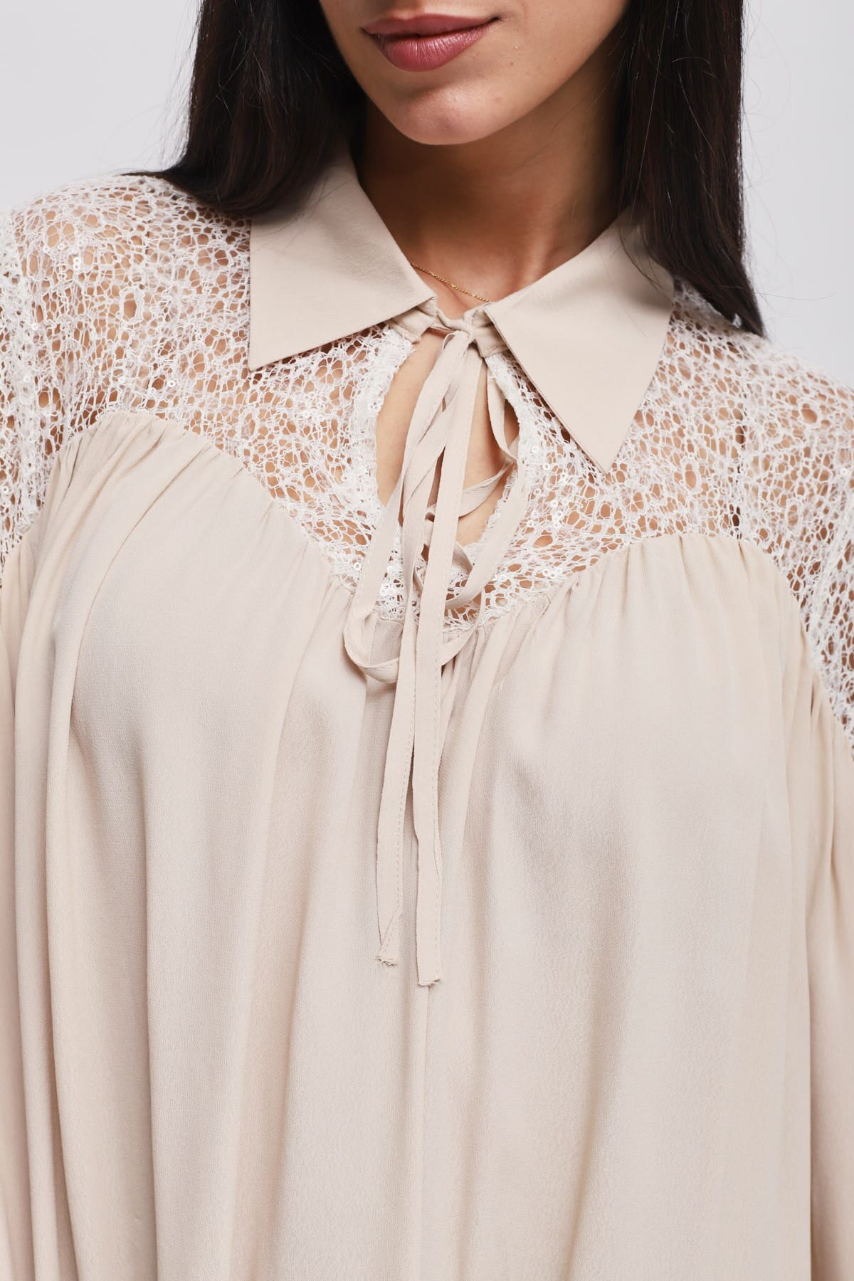 Blusa In Viscosa Con Laccio Maryley