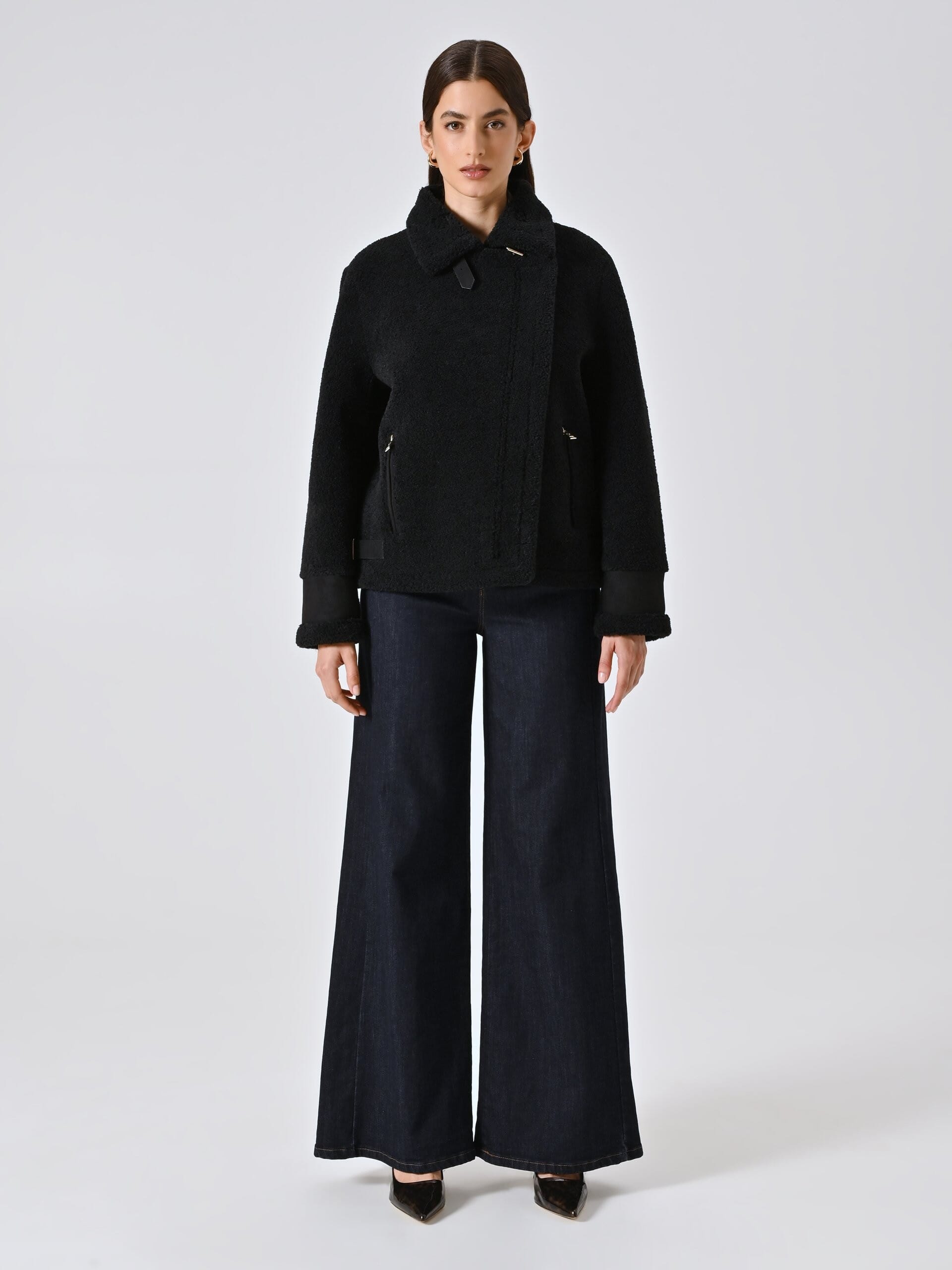 Cappotto Corto Stile Biker In Simil Montone Rinascimento