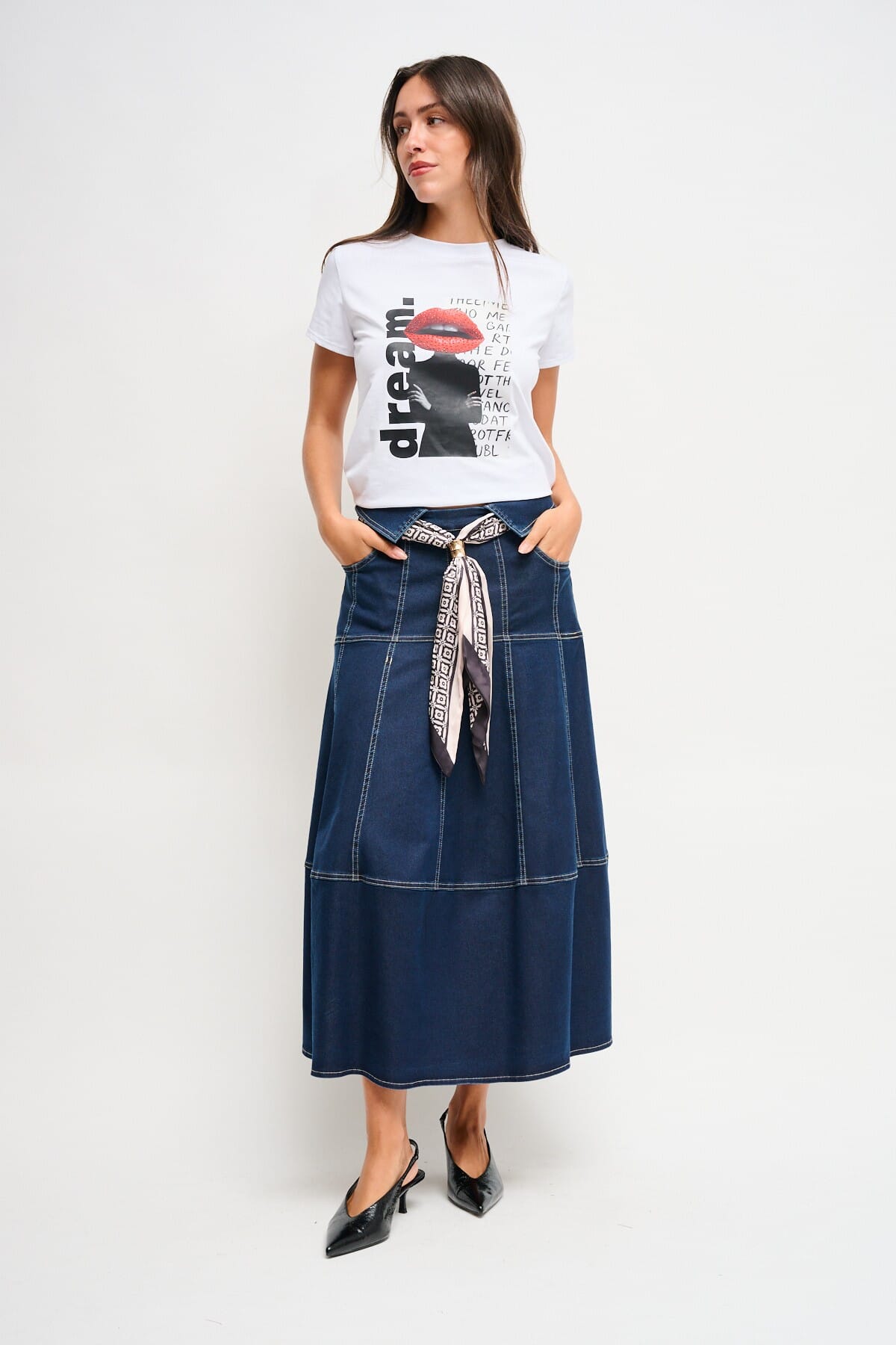 T-Shirt en coton avec imprimé et strass Maryley