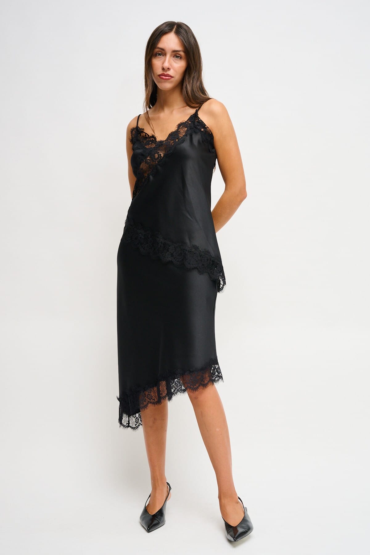 Débardeur en satin avec bordures en dentelle Maryley