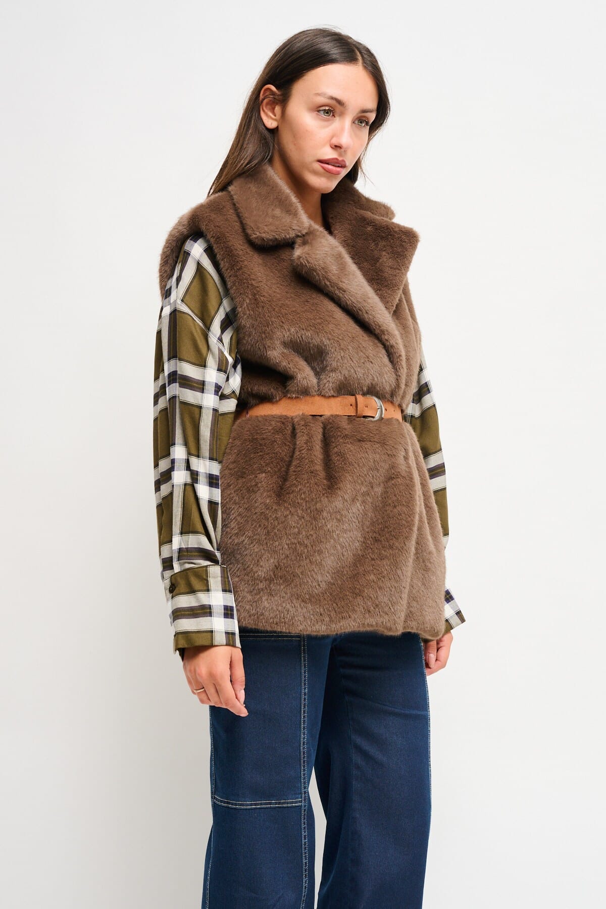 Gilet In Ecopelliccia Con Cintura Maryley