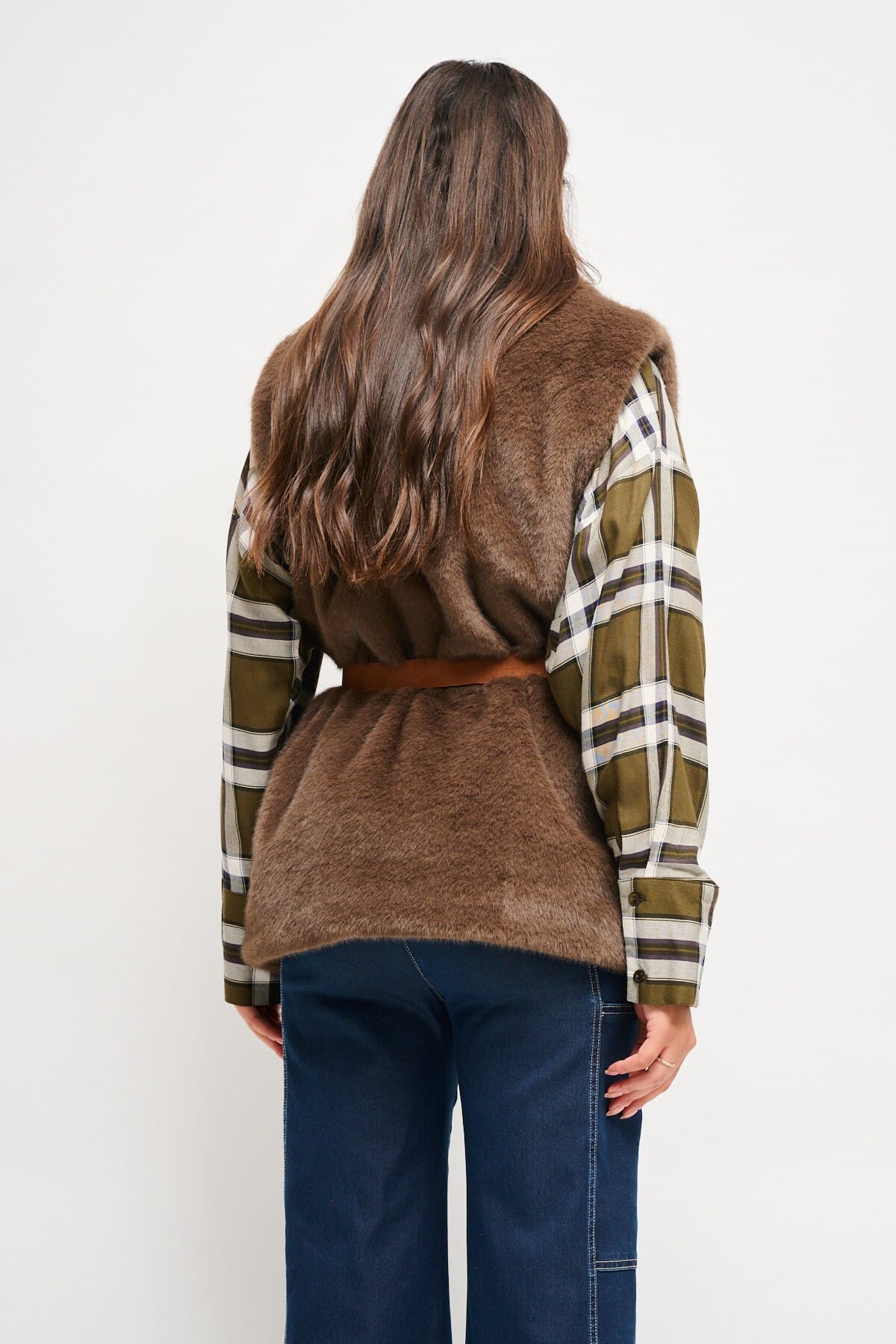 Gilet In Ecopelliccia Con Cintura Maryley