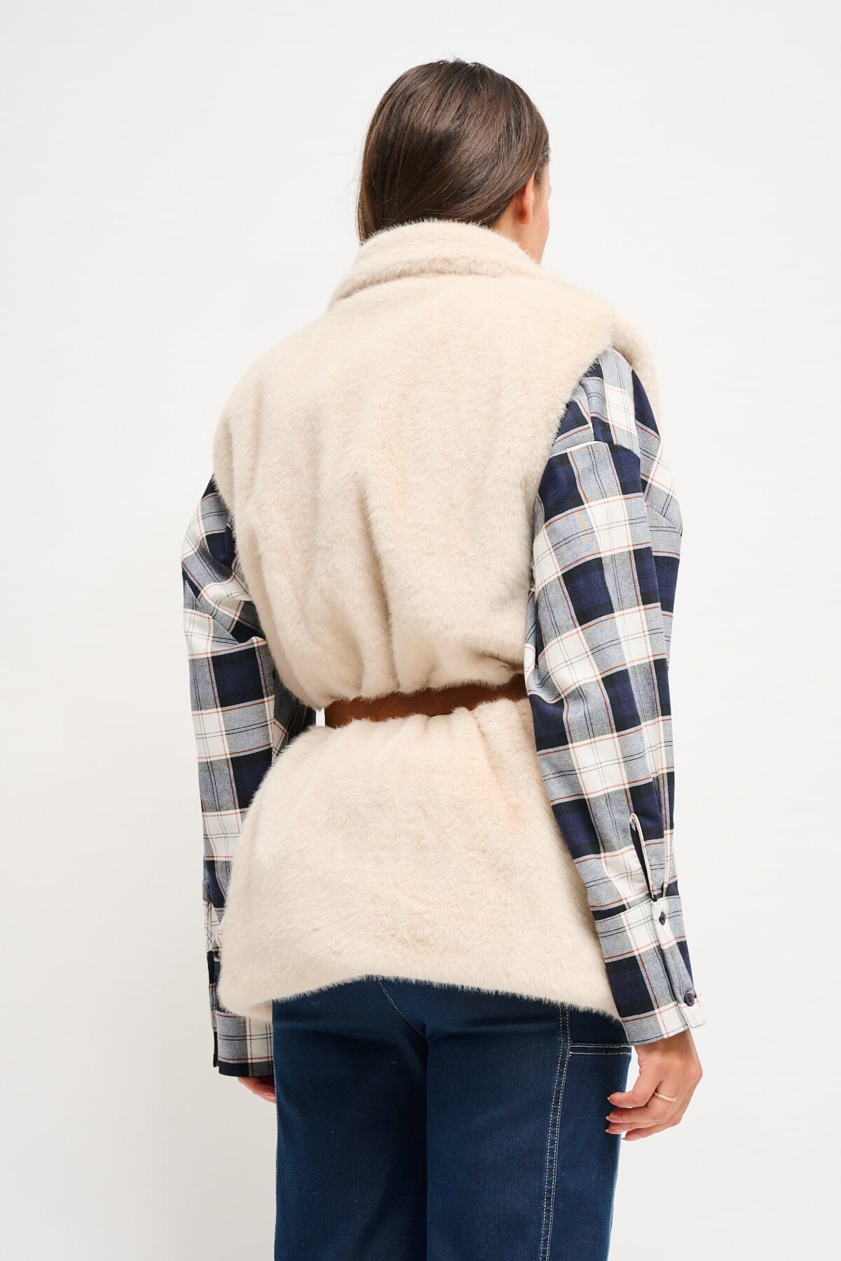 Gilet In Ecopelliccia Con Cintura Maryley