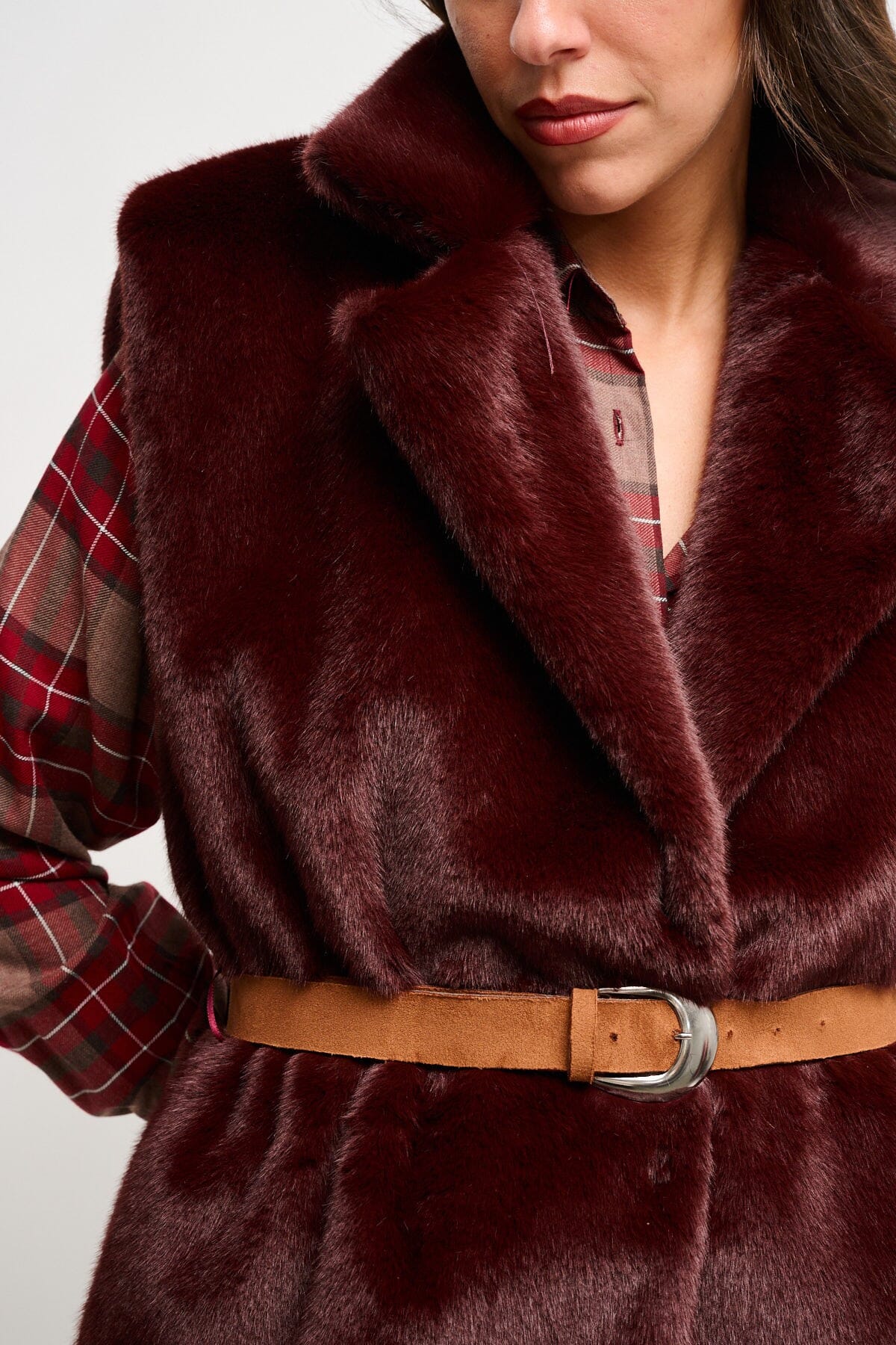 Gilet In Ecopelliccia Con Cintura Maryley