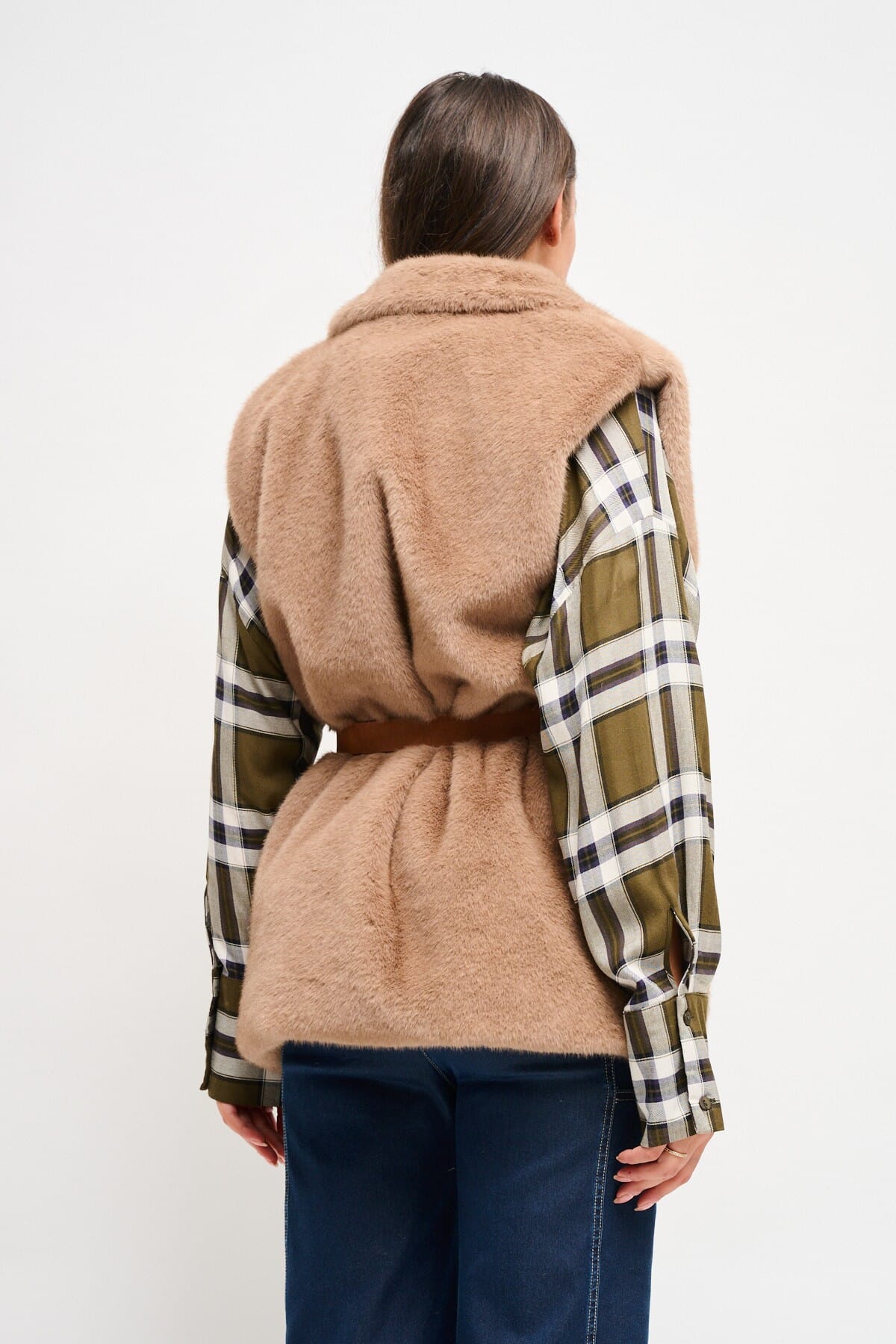 Gilet In Ecopelliccia Con Cintura Maryley