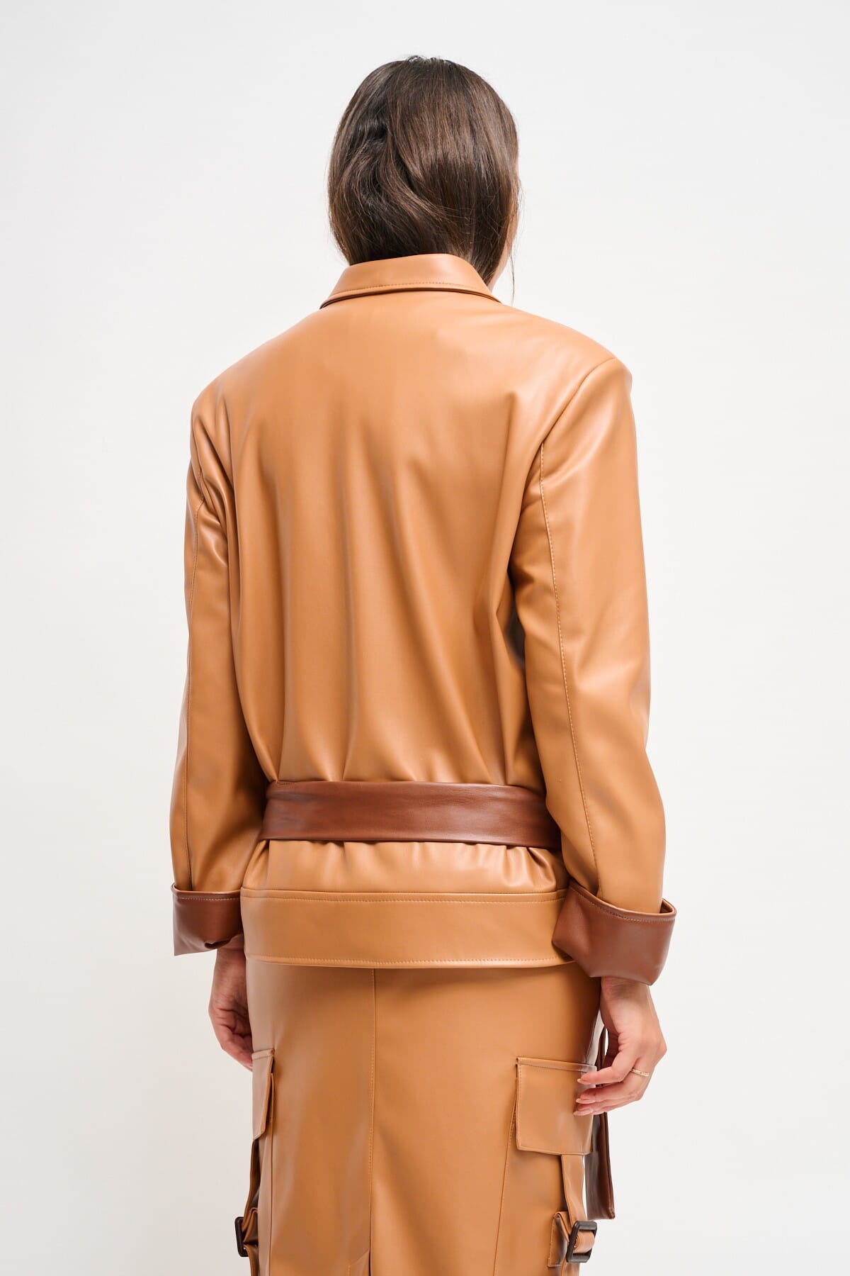 Giacca In Ecopelle Con Cintura Maryley