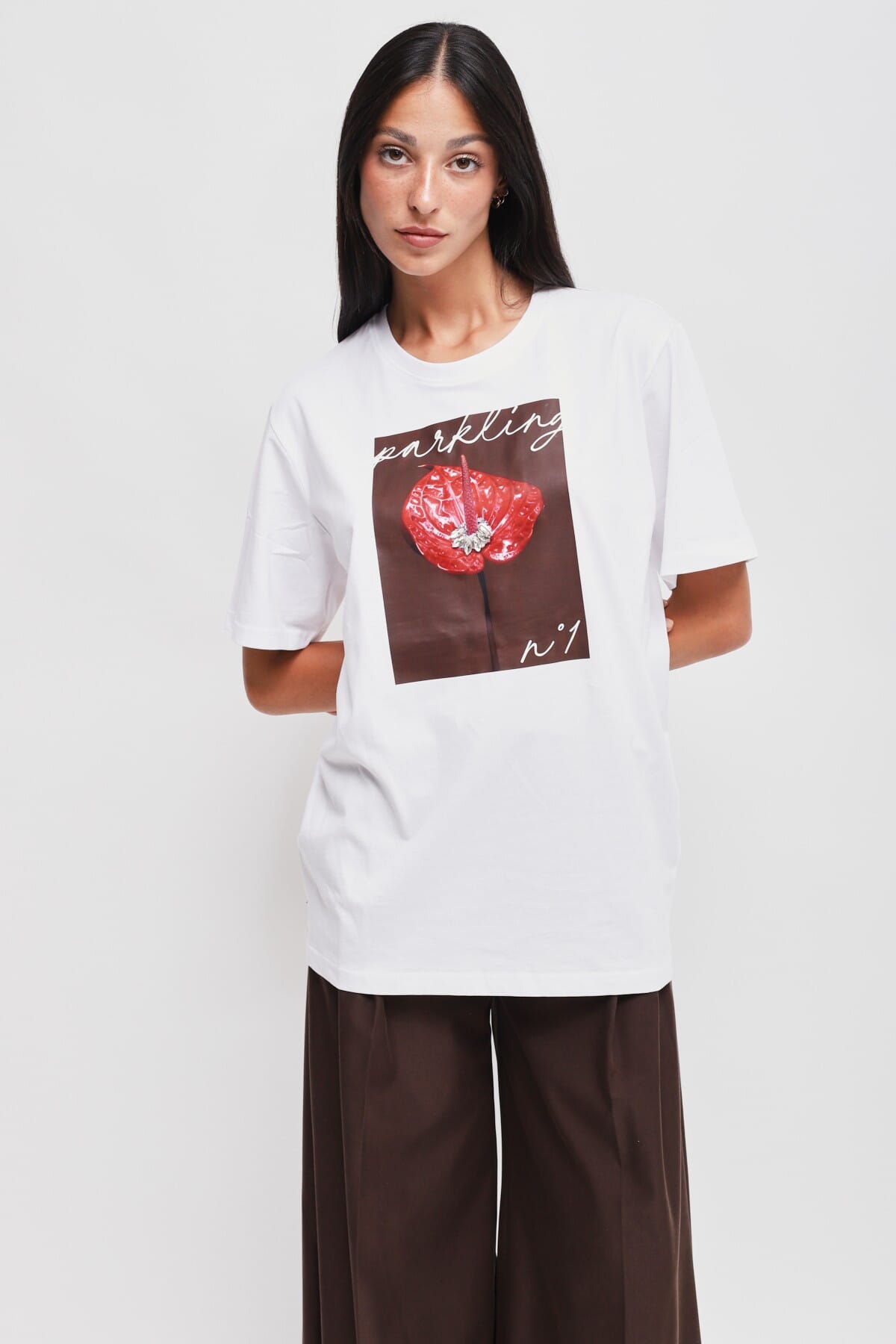 T-Shirt en coton avec imprimé et strass Maryley