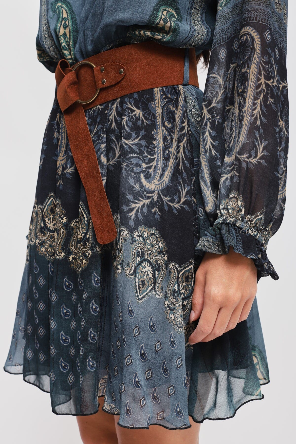 Abito Corto A Fantasia In Viscosa Maryley