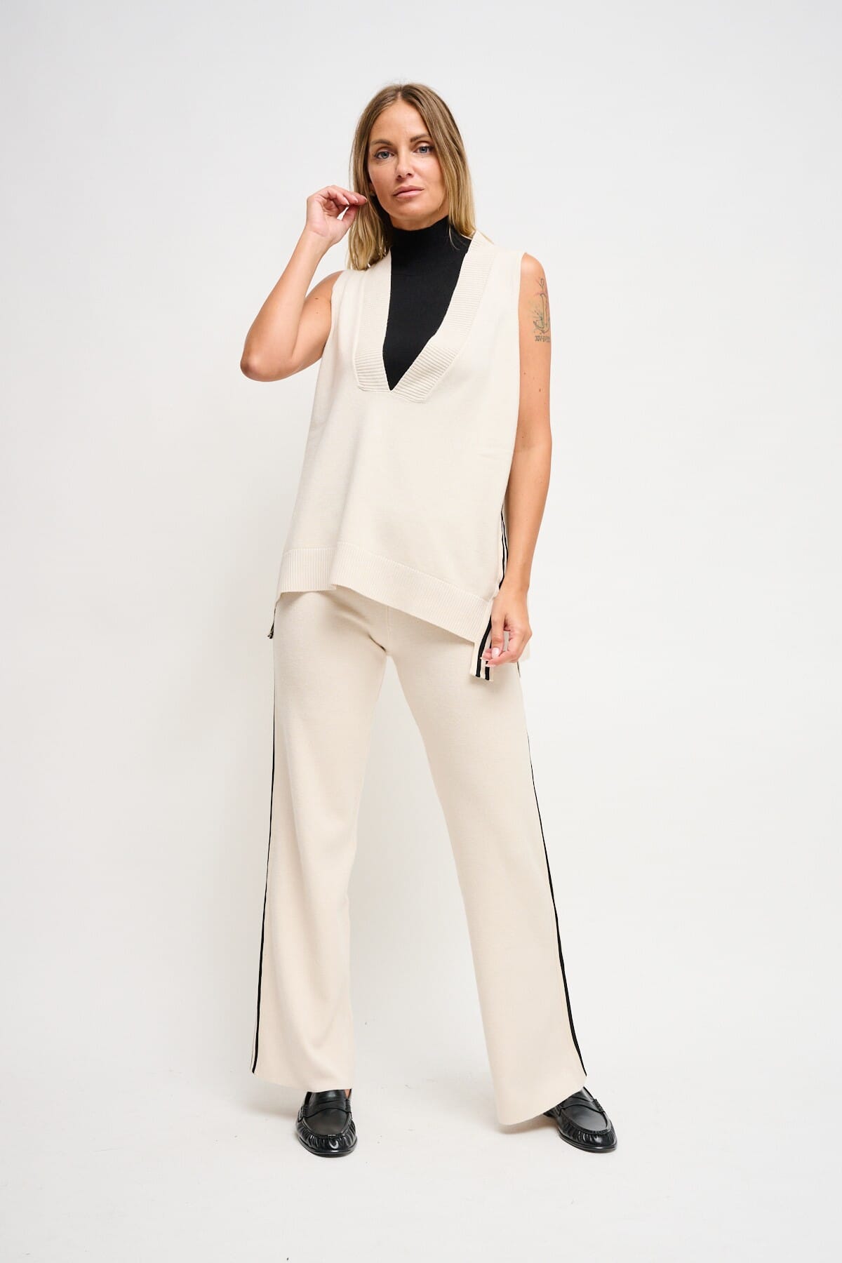 Pantaloni In Maglia Con Bande Laterali Maryley