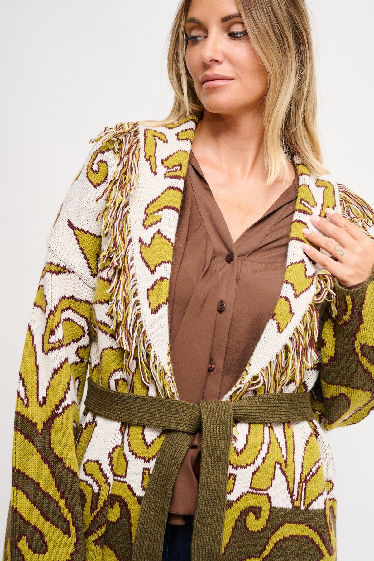 Cardigan A Fantasia Con Fusciacca Maryley