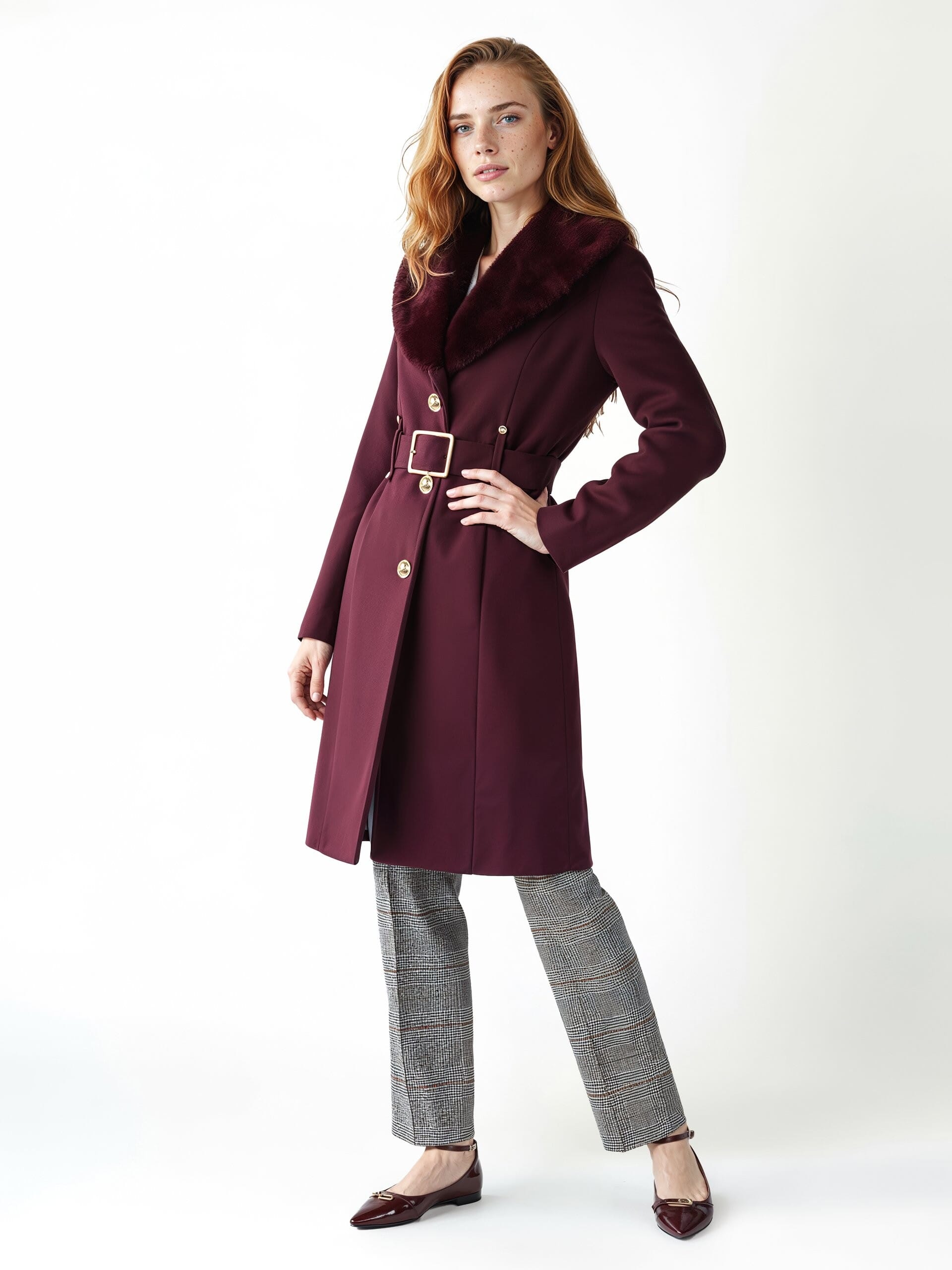 Cappotto Lungo Sfiancato In Velour Con Collo In Pelliccia Sintetica Removibile E Cintura In Similpelle Rinascimento
