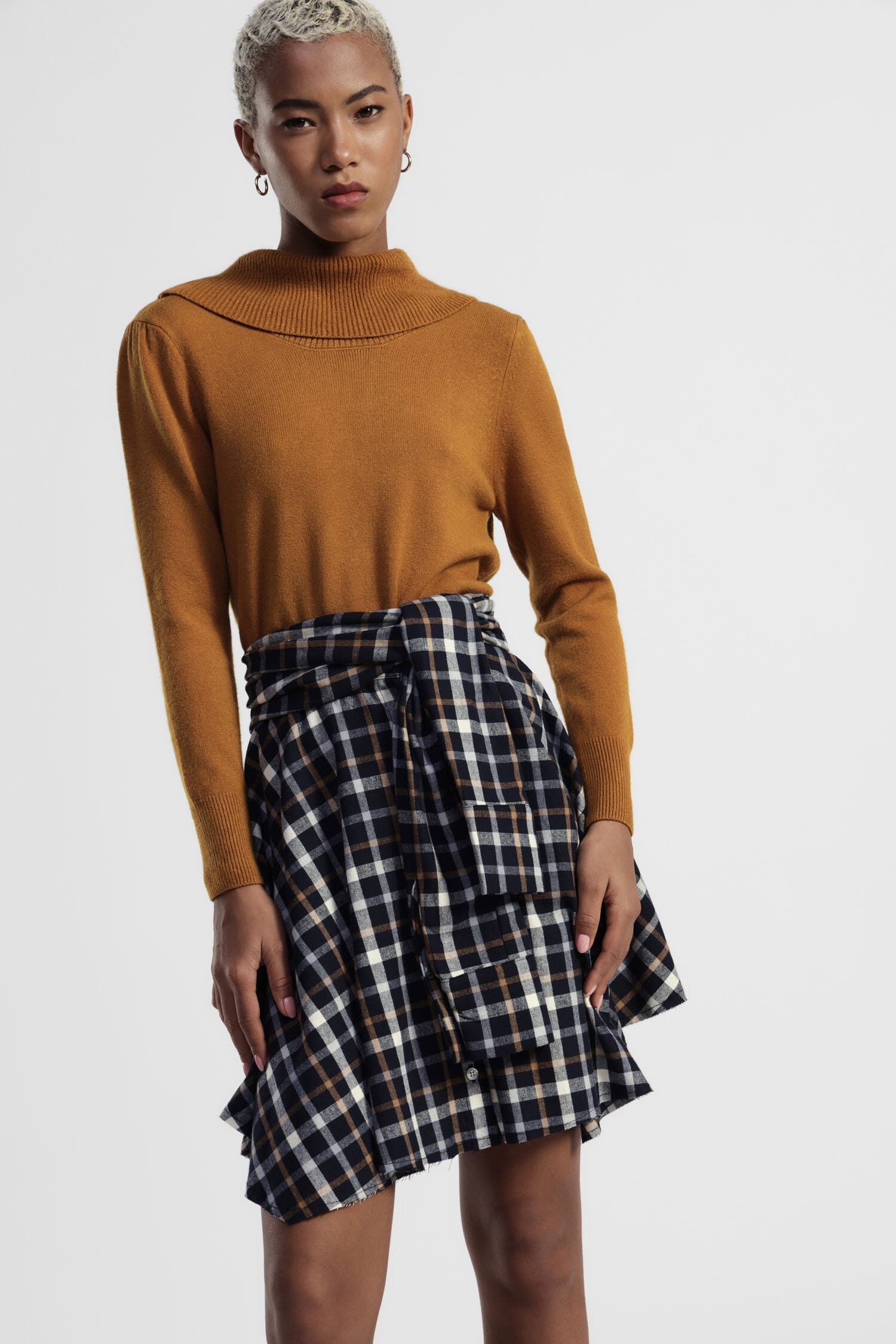 Maglione Scollo Posteriore Collo Ampio Dixie