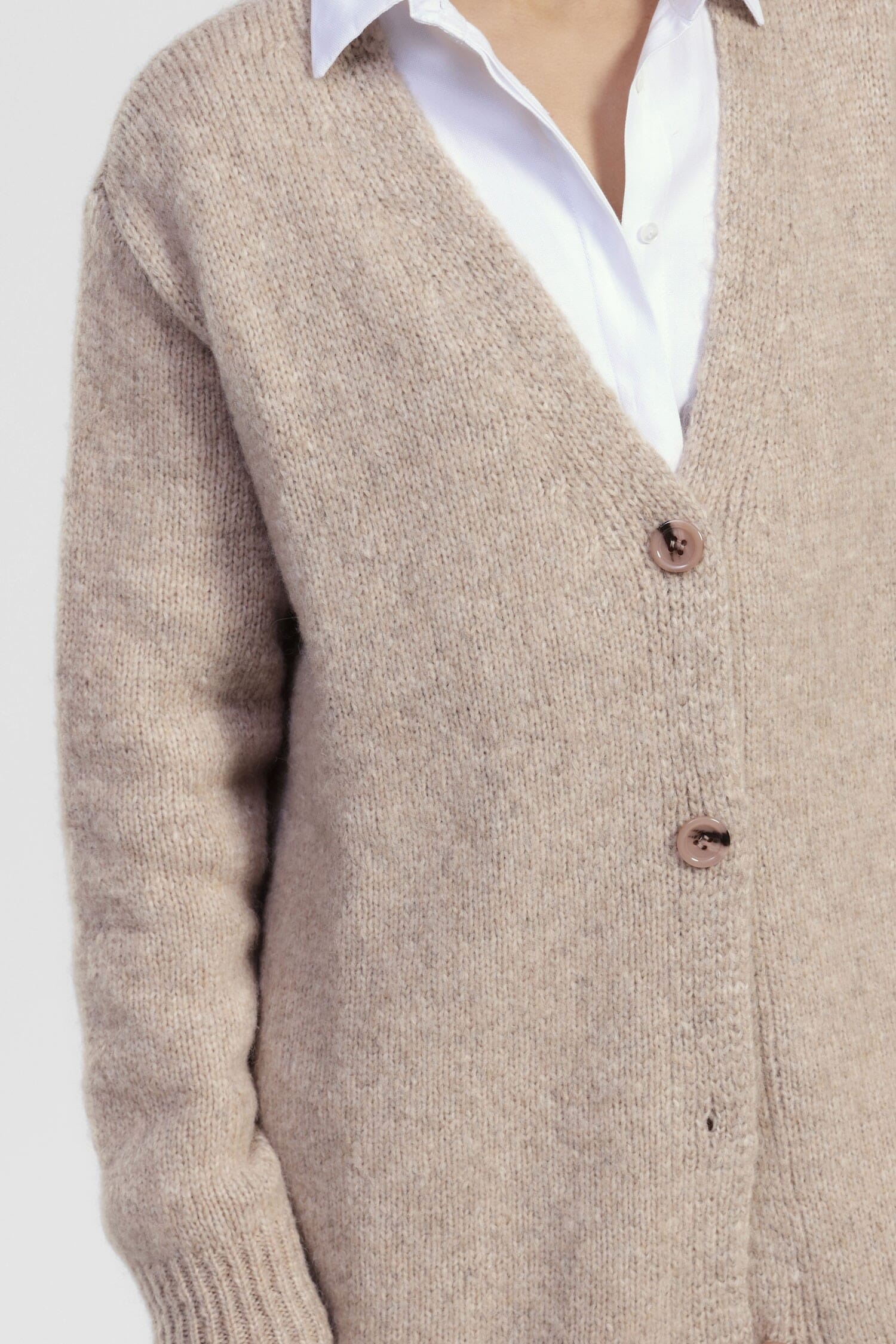 Cardigan Oversize Con Scollo A V E Bottoni Dixie