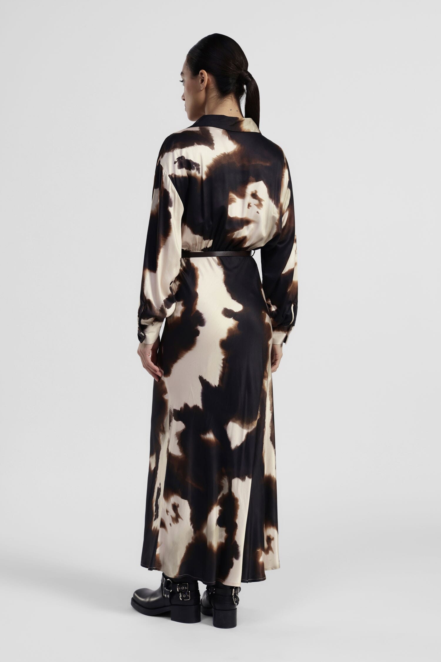 Long Fantasy Print Dress With Belt And Dixie Collar