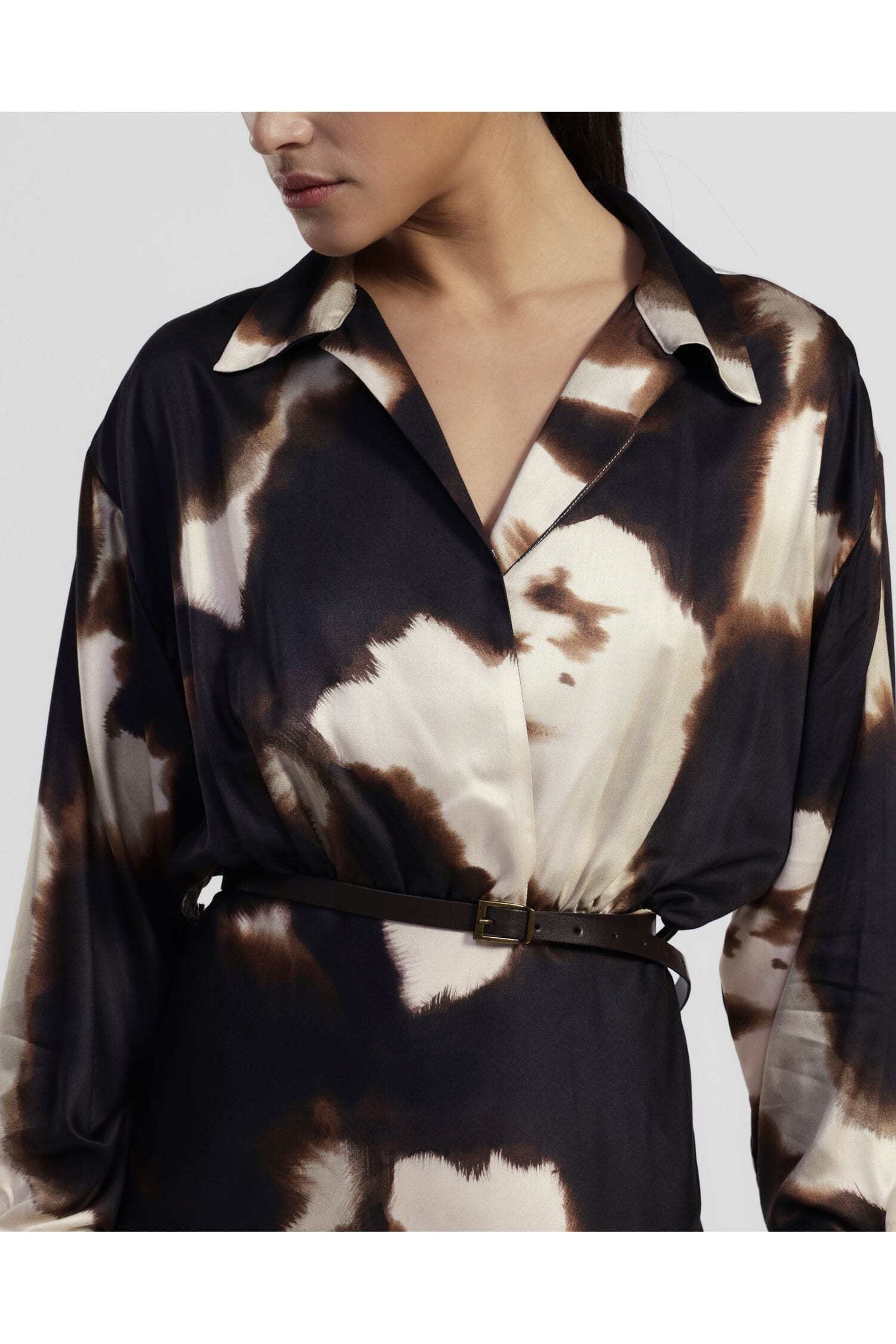 Long Fantasy Print Dress With Belt And Dixie Collar